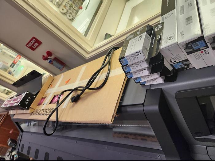 Used 2015 Hewlett-Packard Latex 360