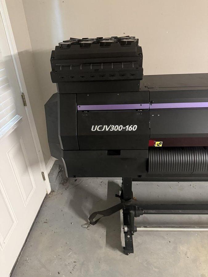 Used 2022 Mimaki UCJV300-160
