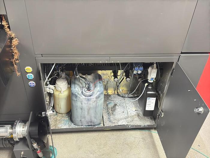 Used 2014 EFI-VUTEk QS2