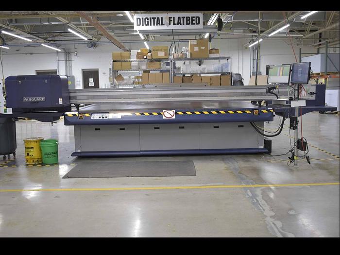 Used 2020 Vanguard VKL300D