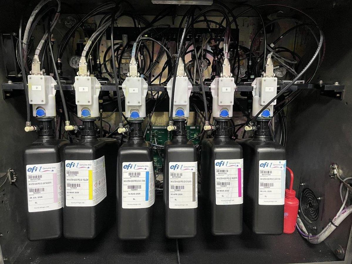 Used 2015 EFI-VUTEk H2000