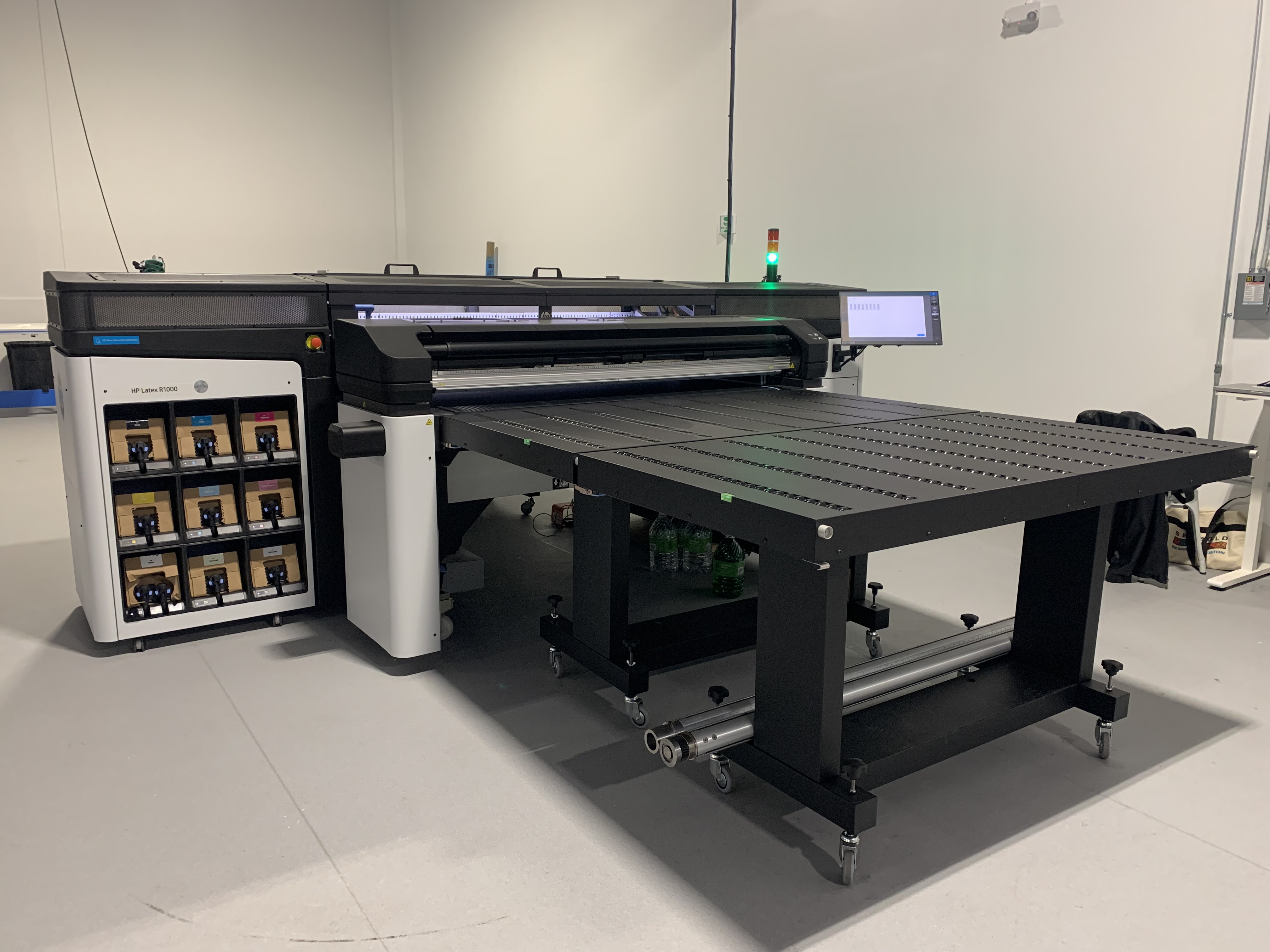 Used 2021 HP Scitex R1000