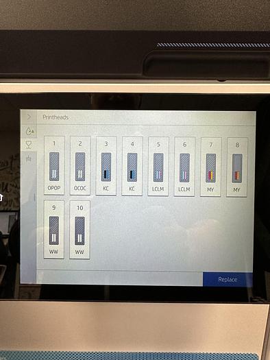 Used 2022 Hewlett-Packard Latex 800w
