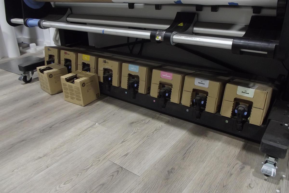 Used 2021 Hewlett-Packard 800 W