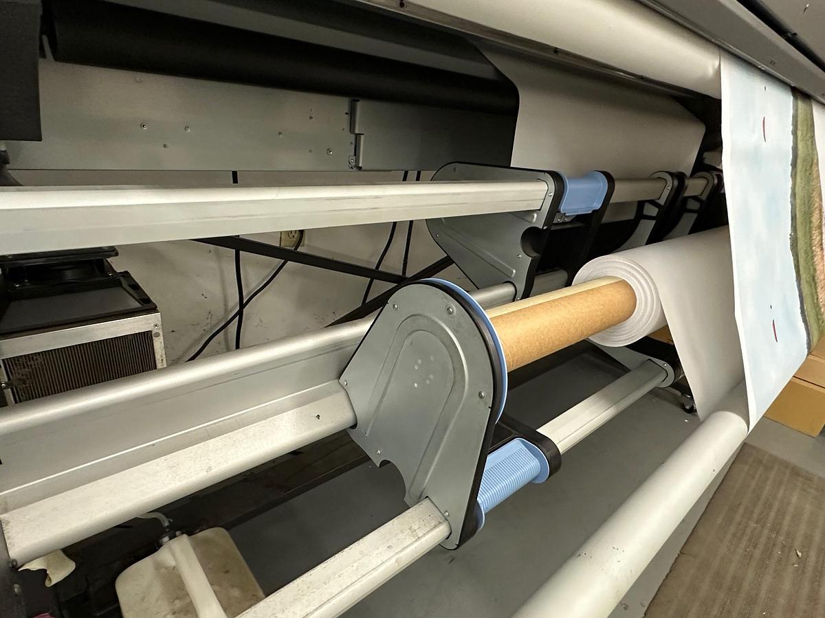 Used 2018 Hewlett-Packard Latex 560