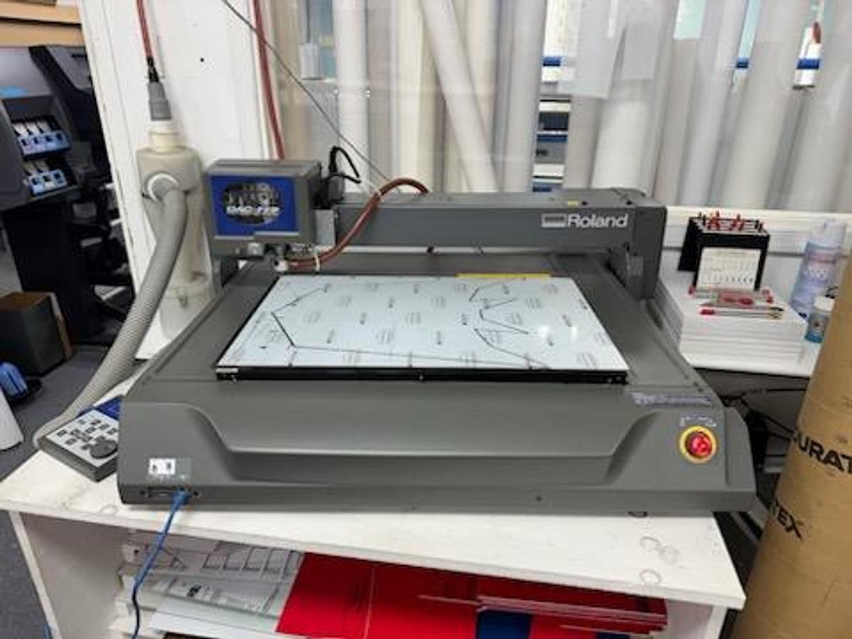 Used 2004 Roland EGX-600 CNC Engraving Machine