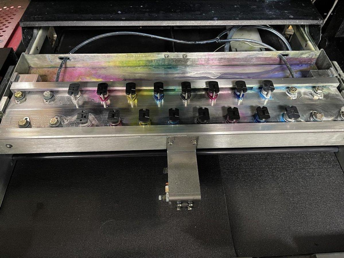 Used 2015 EFI-VUTEk H2000