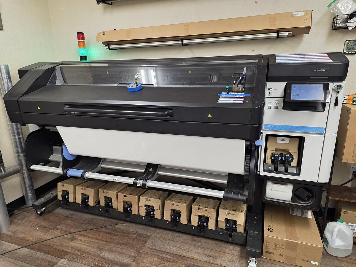 Used 2020 Hewlett-Packard Latex 800W