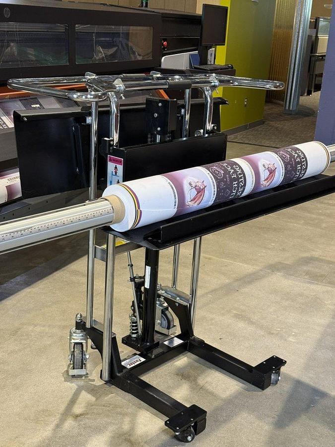 Used 2026 Foster On-A-Roll Lifter - Universal 61580