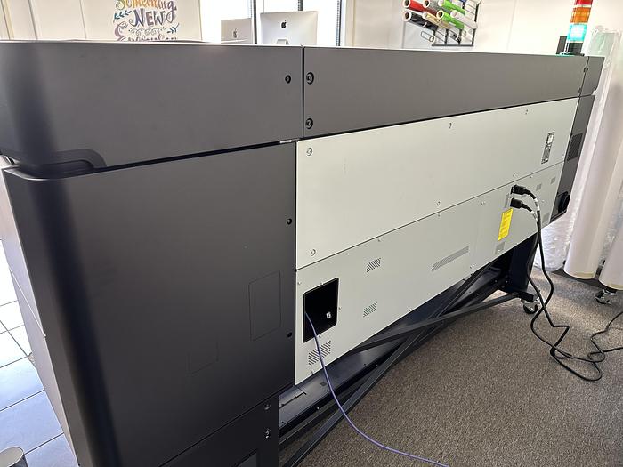 Used 2022 Hewlett-Packard Latex 800w