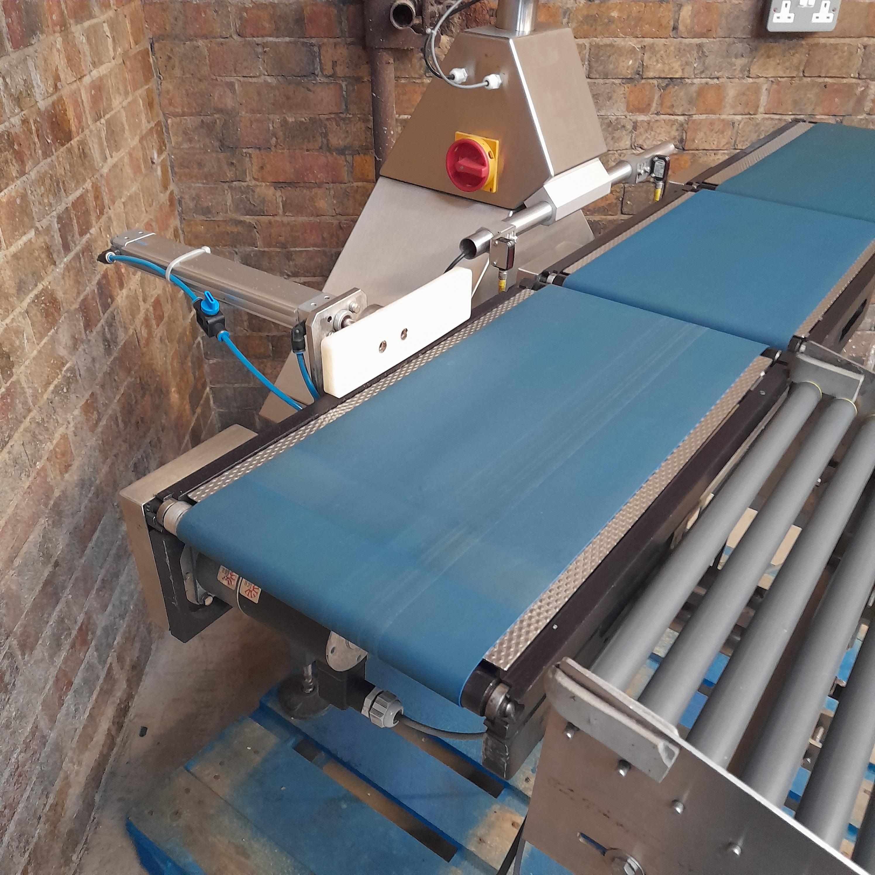 Used Easiweigh EW250 Checkweigher