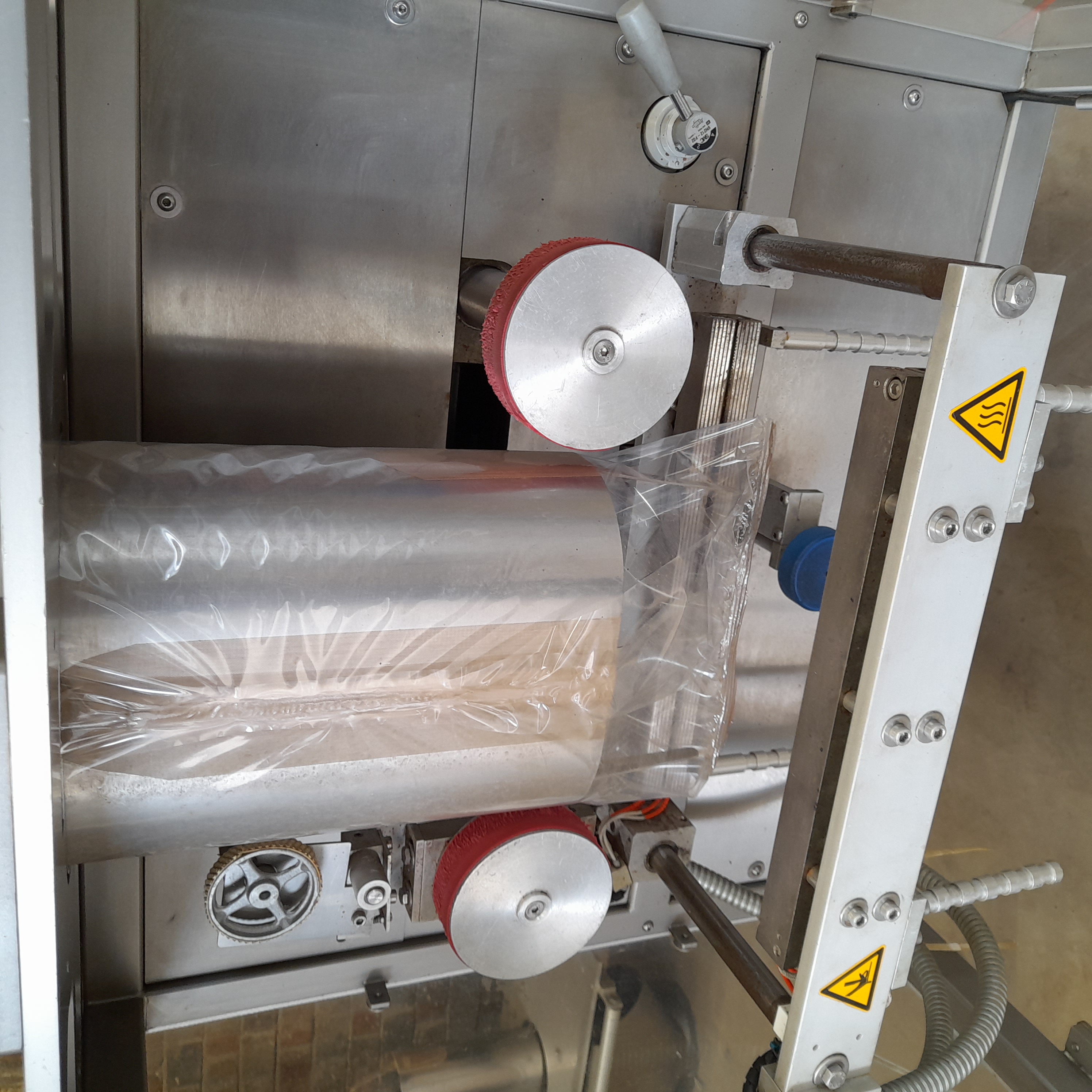 Used Vertical Form Fill Seal Bagging Machine