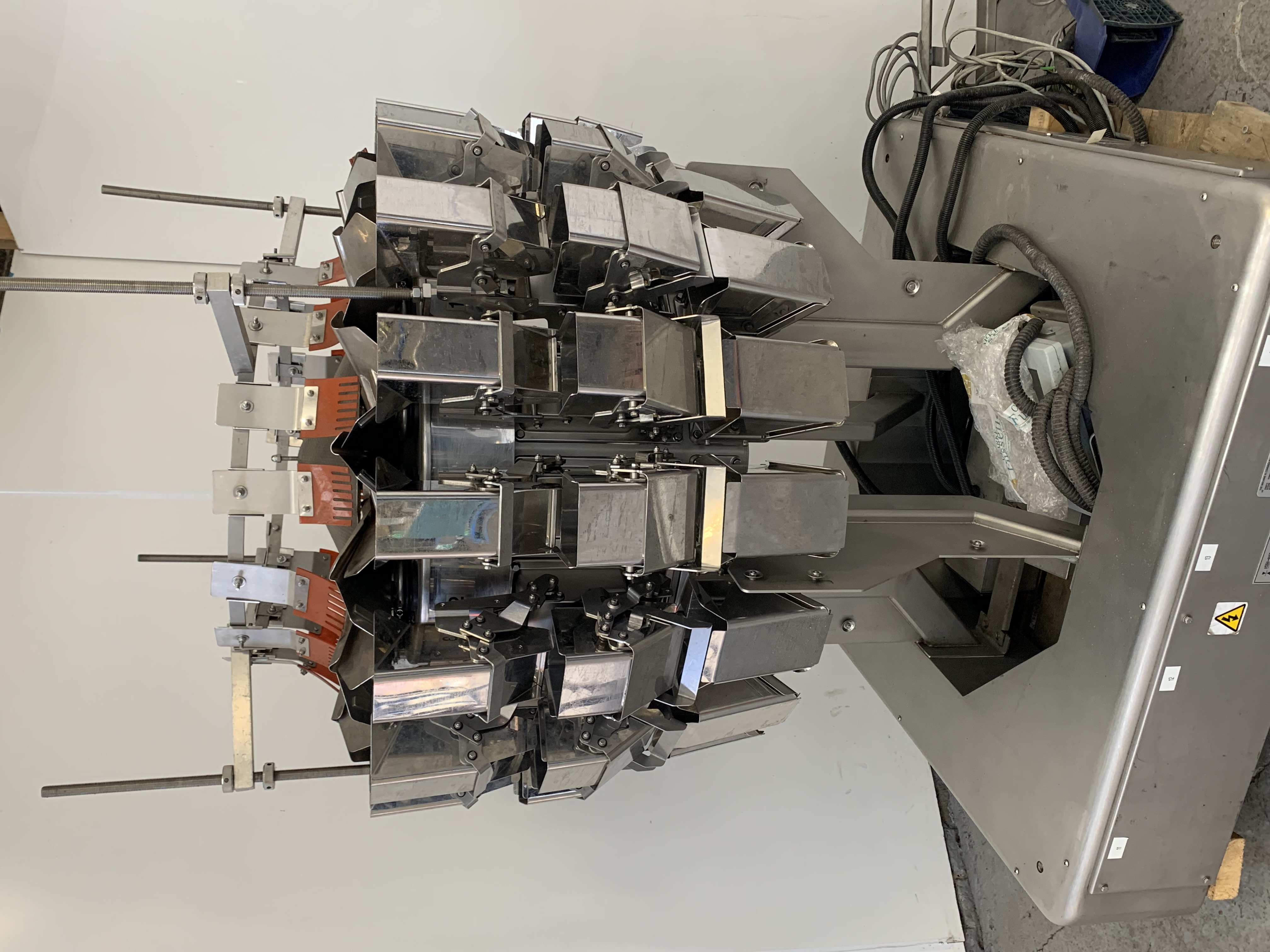 Used Used Ishida Multi-head Weigher