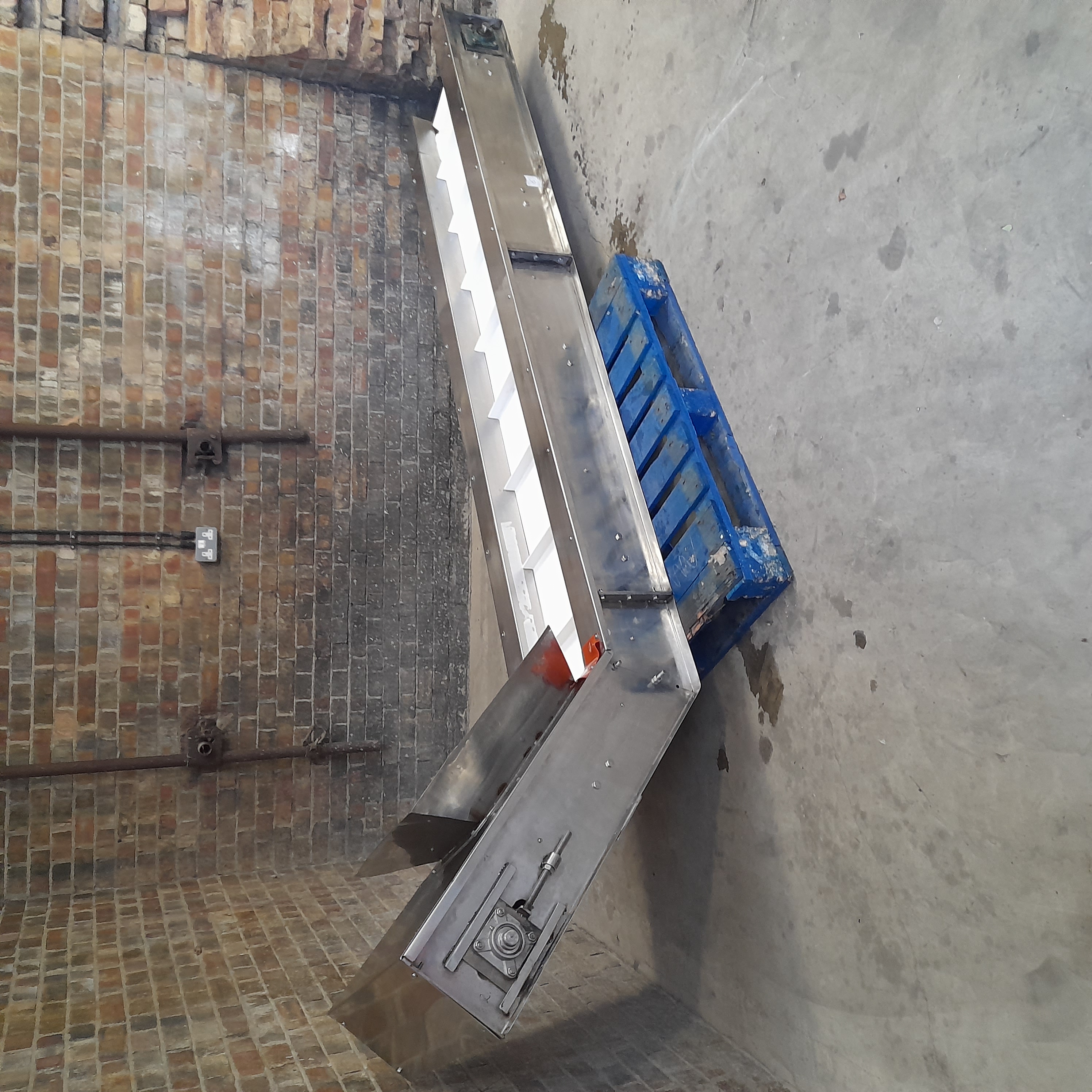 Used Gainsborough Engineering Vertical Form Fill Seal Line