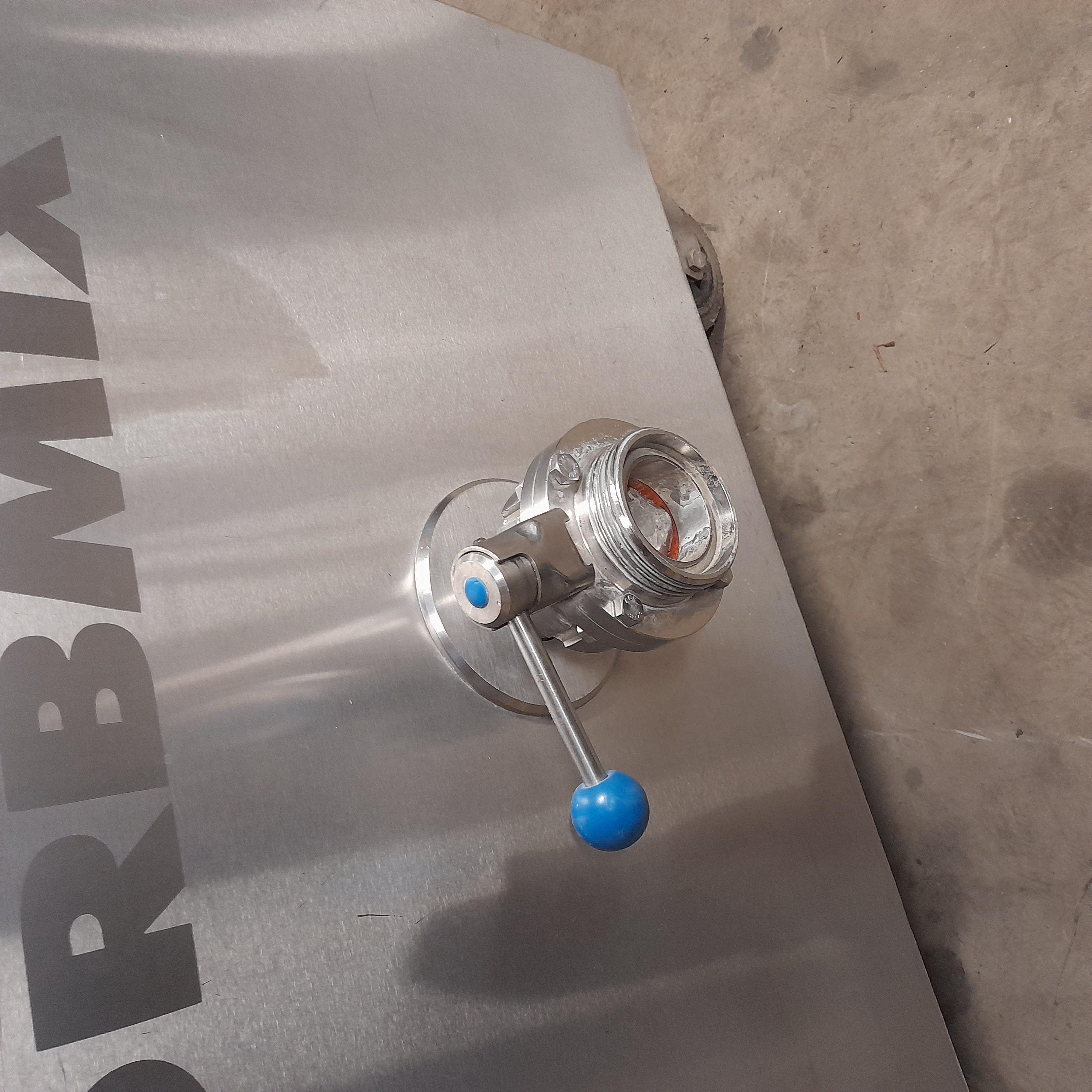 Used Orb Mix Heating Vessel