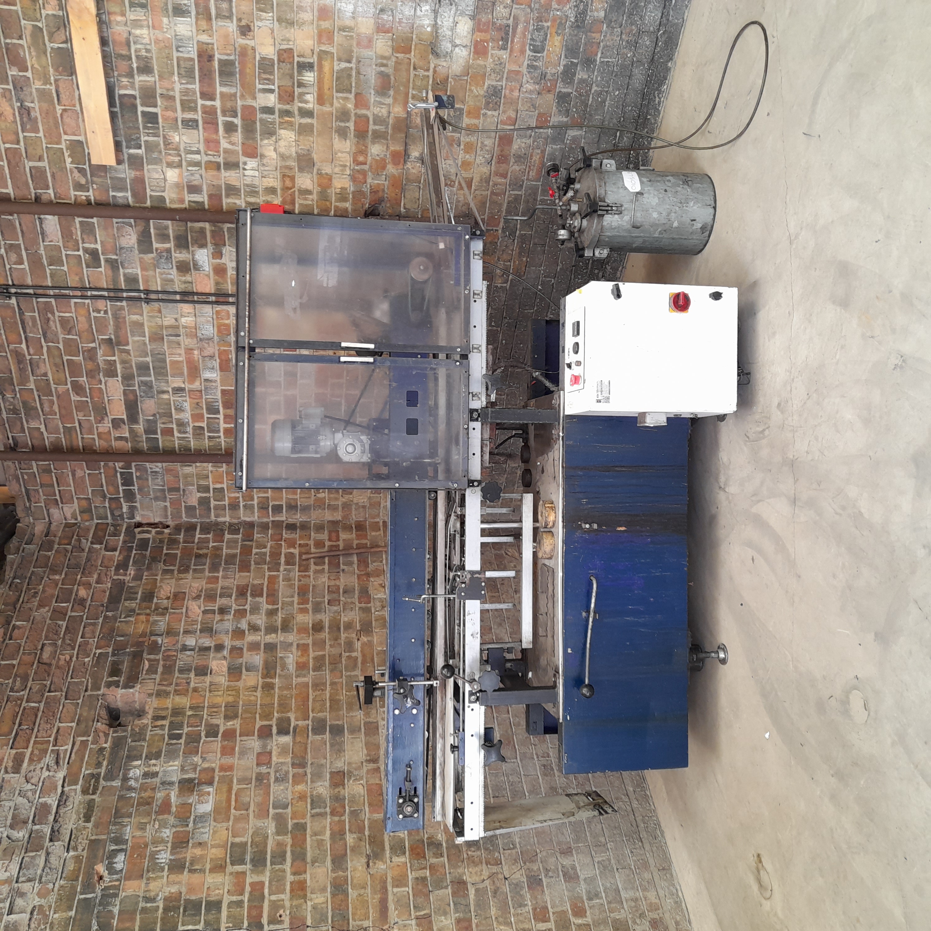 Used Purdy Labeller & Glue Pot