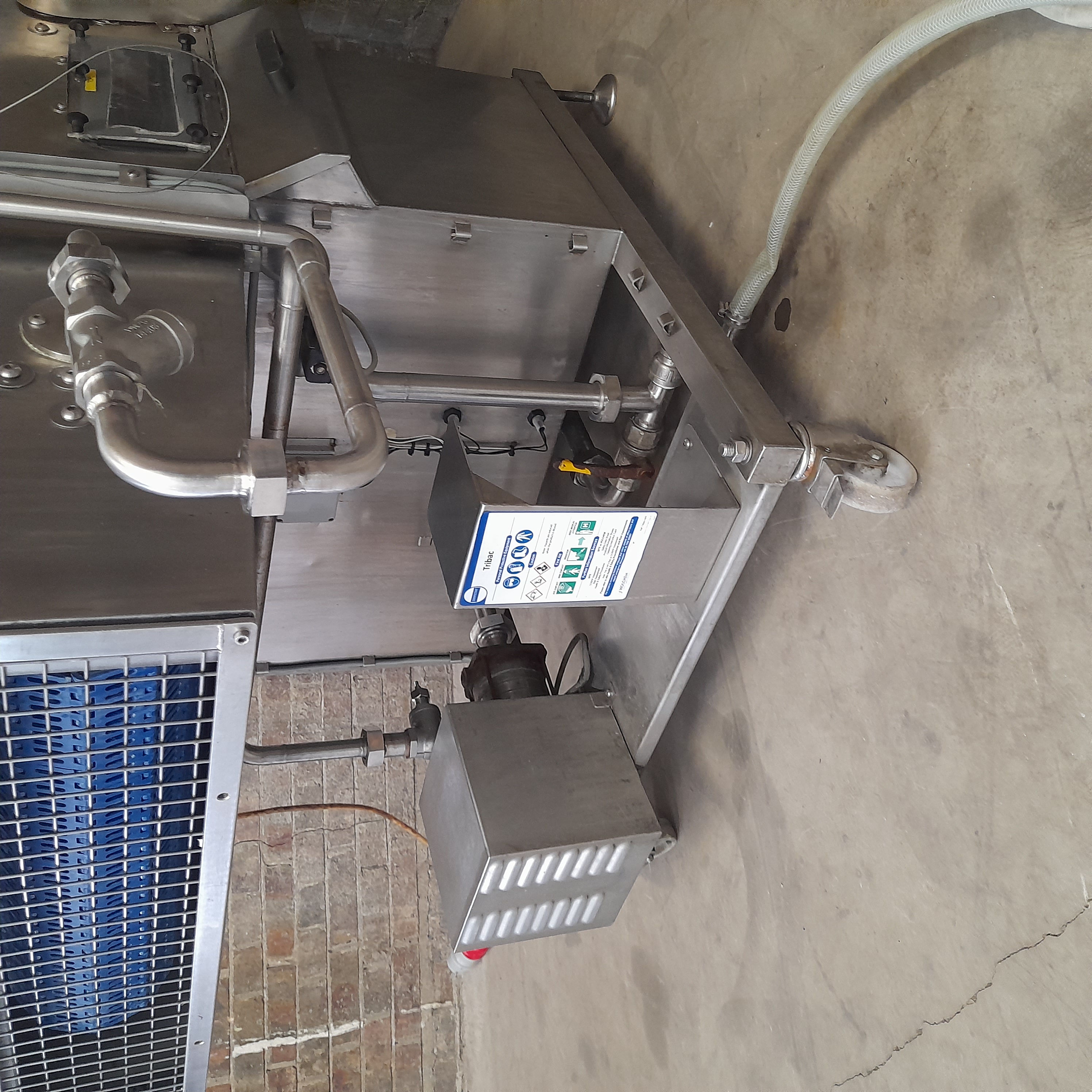 Used Crusader Crate Sanitiser 