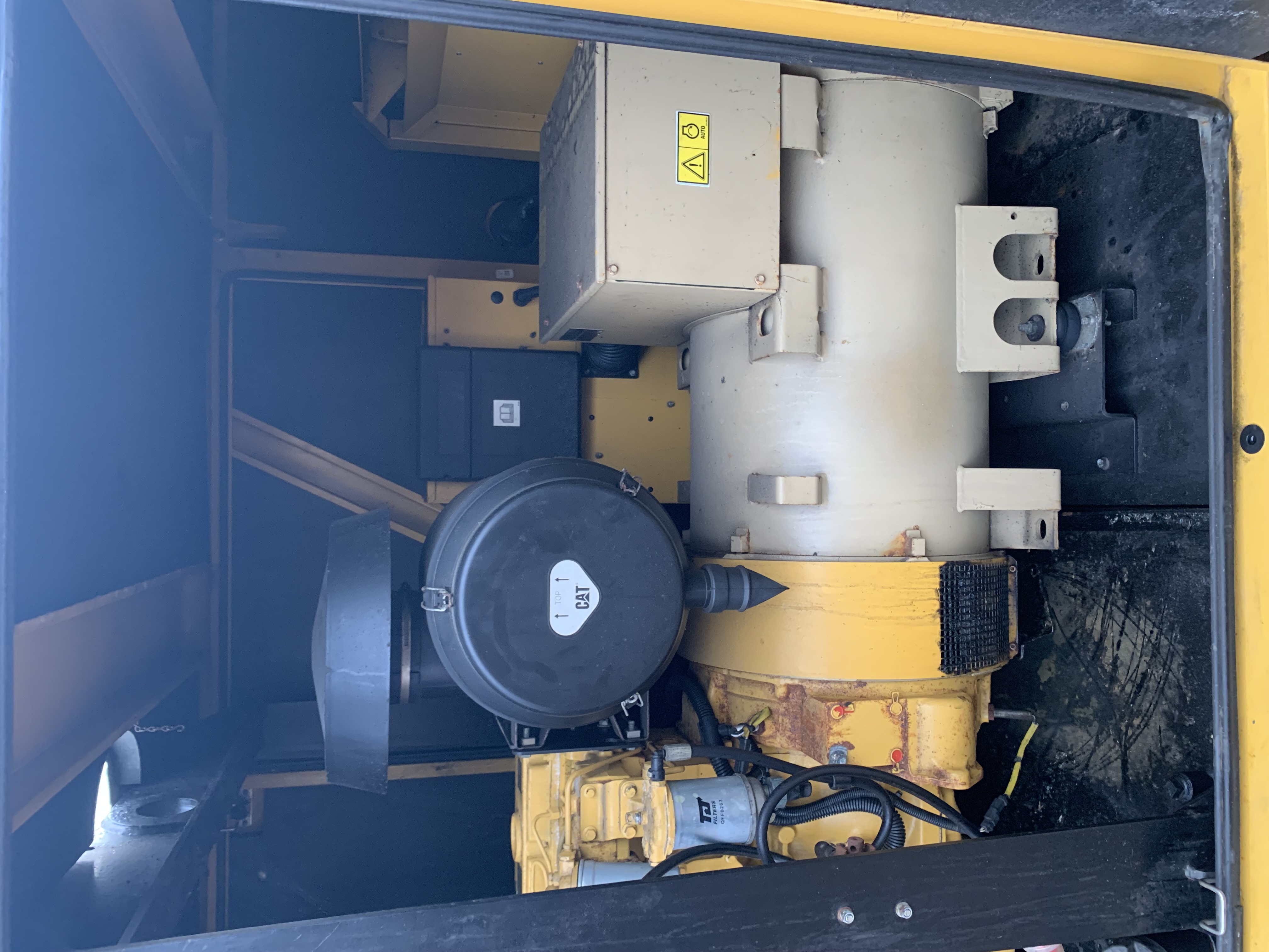 Used DE220E0 (50 Hz) Caterpillar 220 kVA Diesel Generator Set