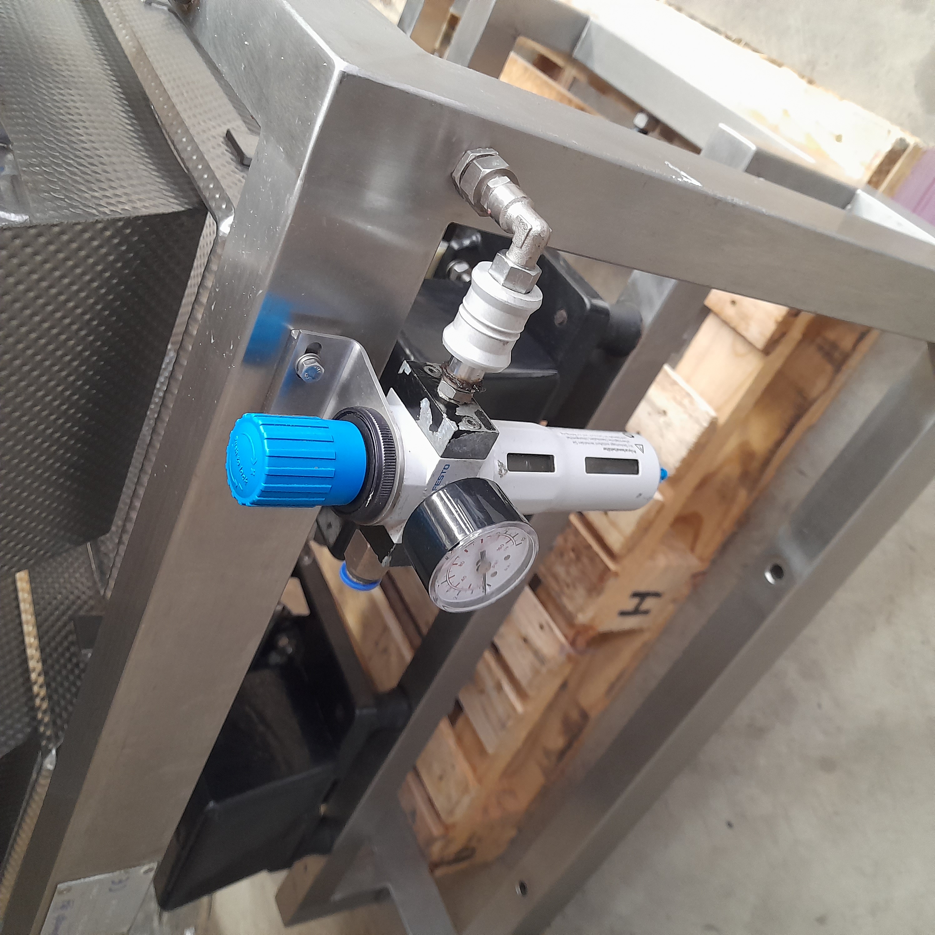 Used Gainsborough Engineering Vertical Form Fill Seal Line