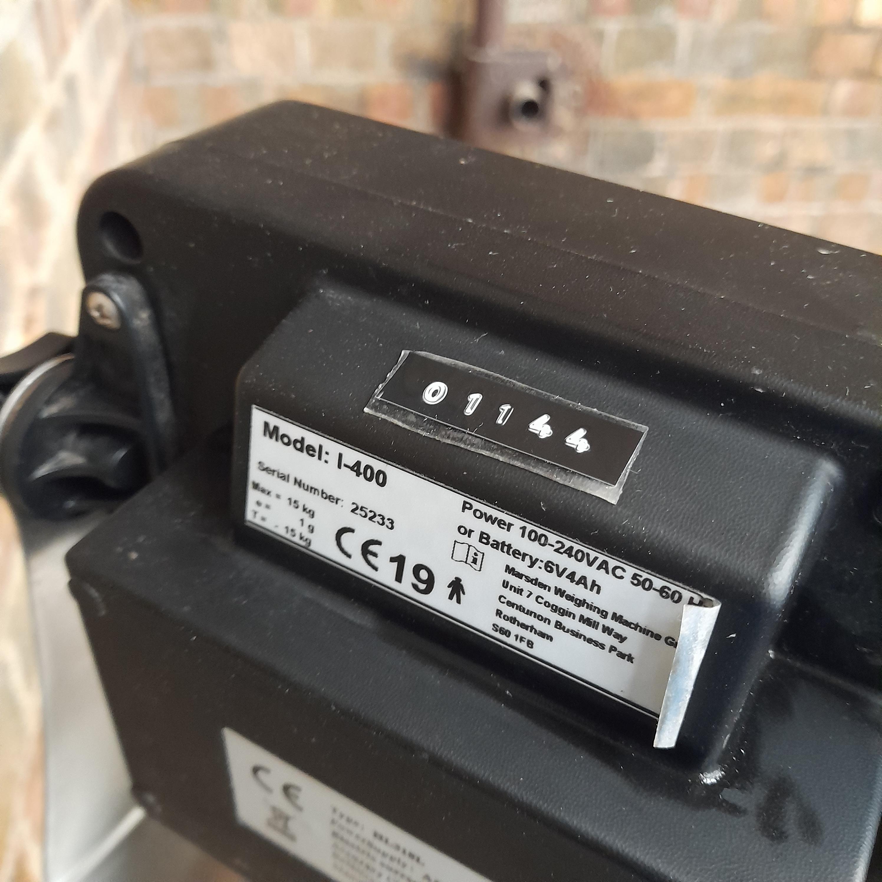 Used Marsden I-400 Table Top Scales