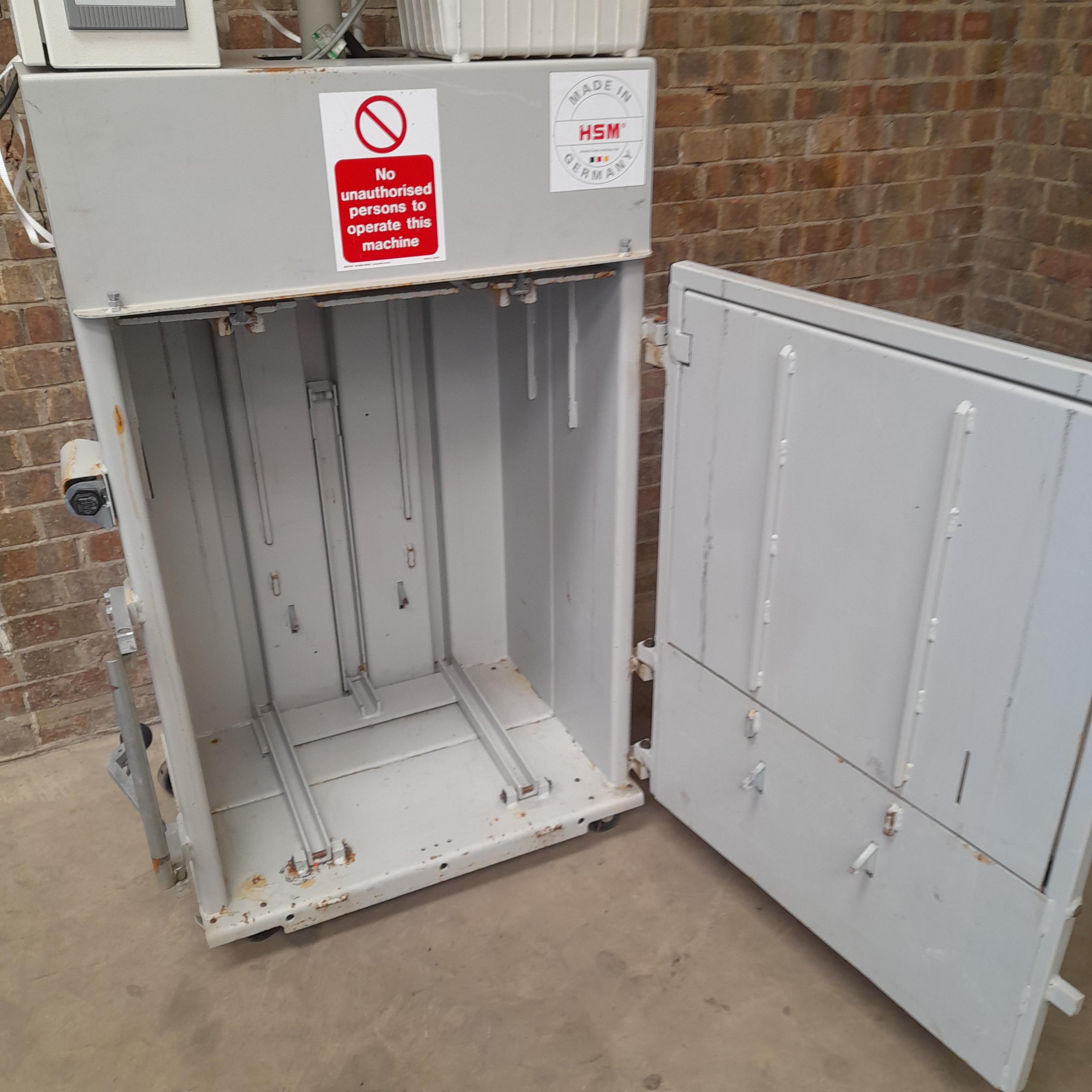 Used HSM VL45 Compactor