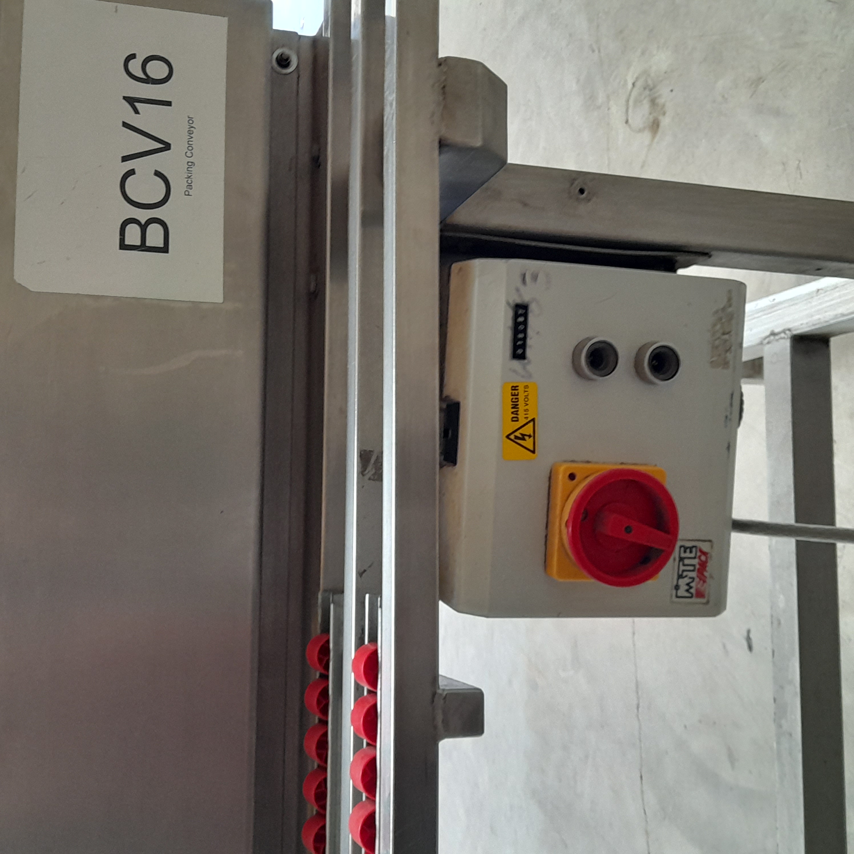 Used Packing Conveyor