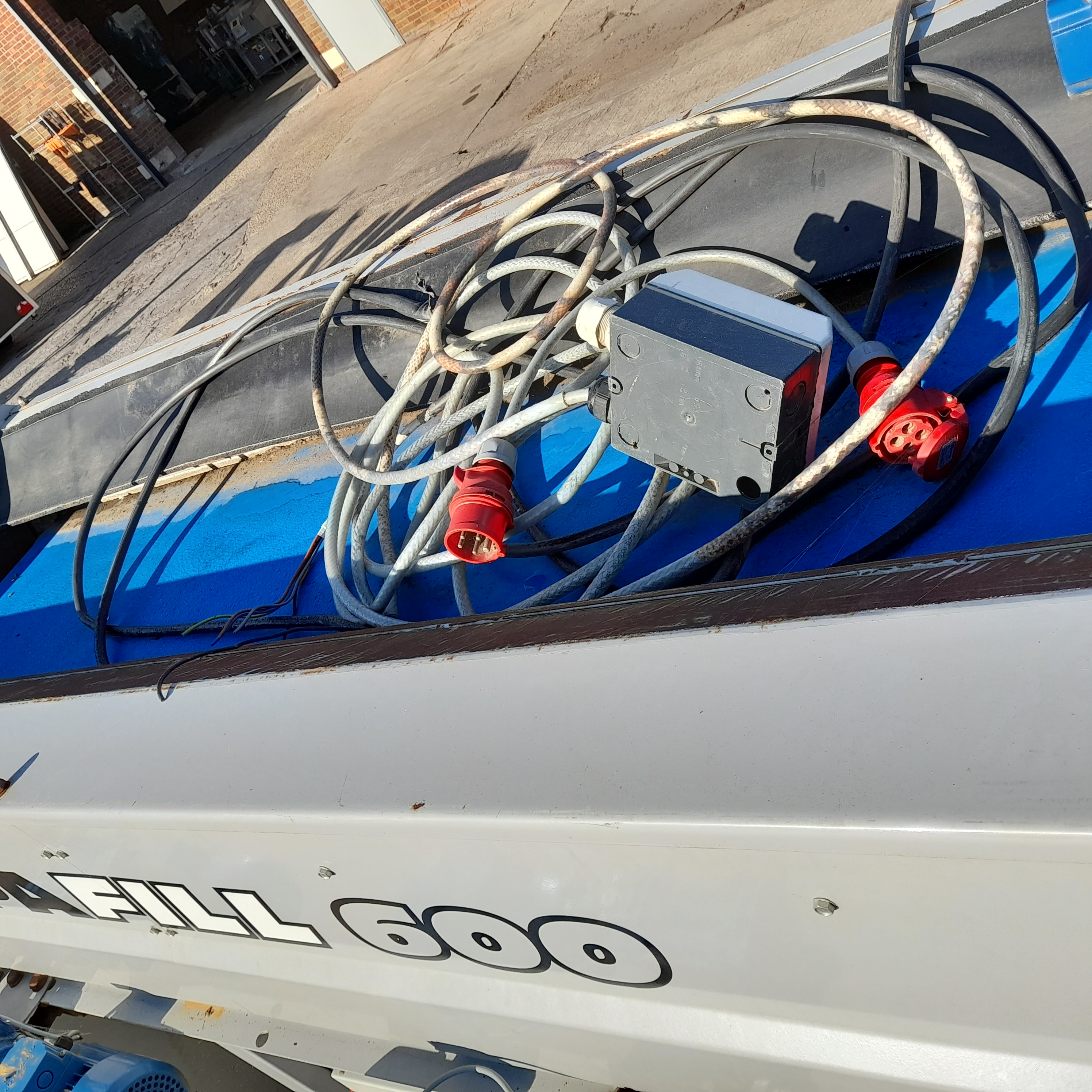 Used Supafill 600 Box Filler 