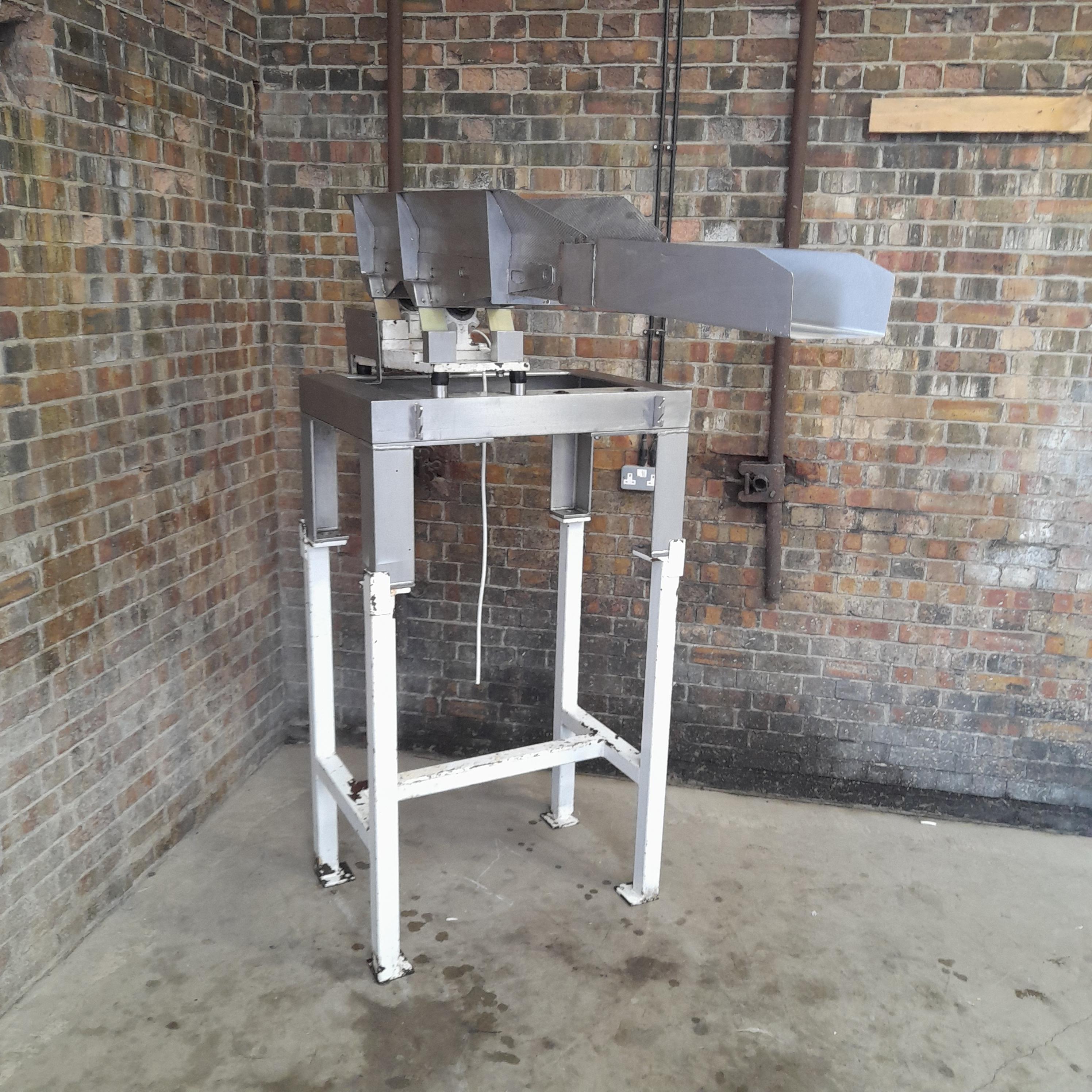 Used Vibratory Feeder