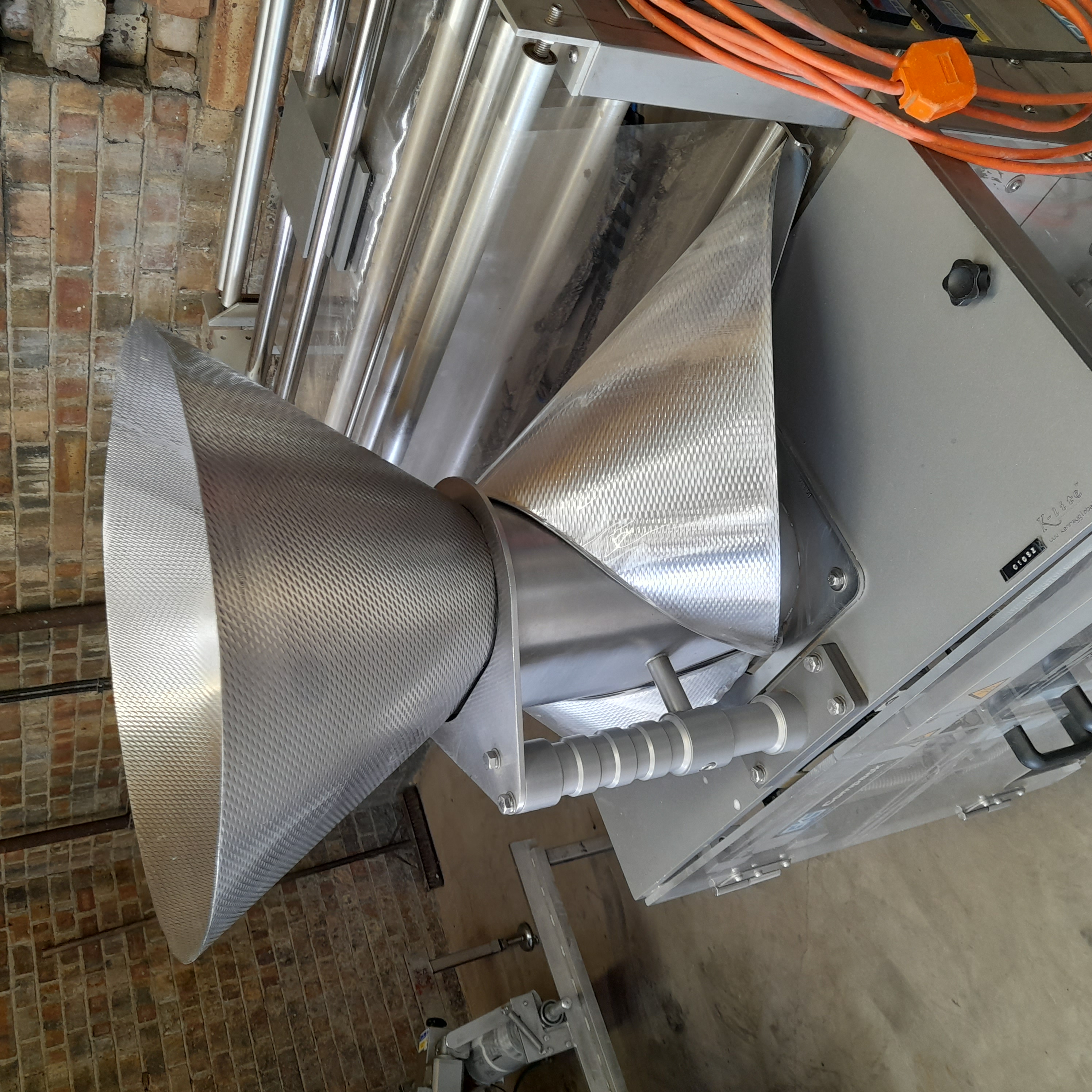 Used Vertical Form Fill Seal Bagging Machine