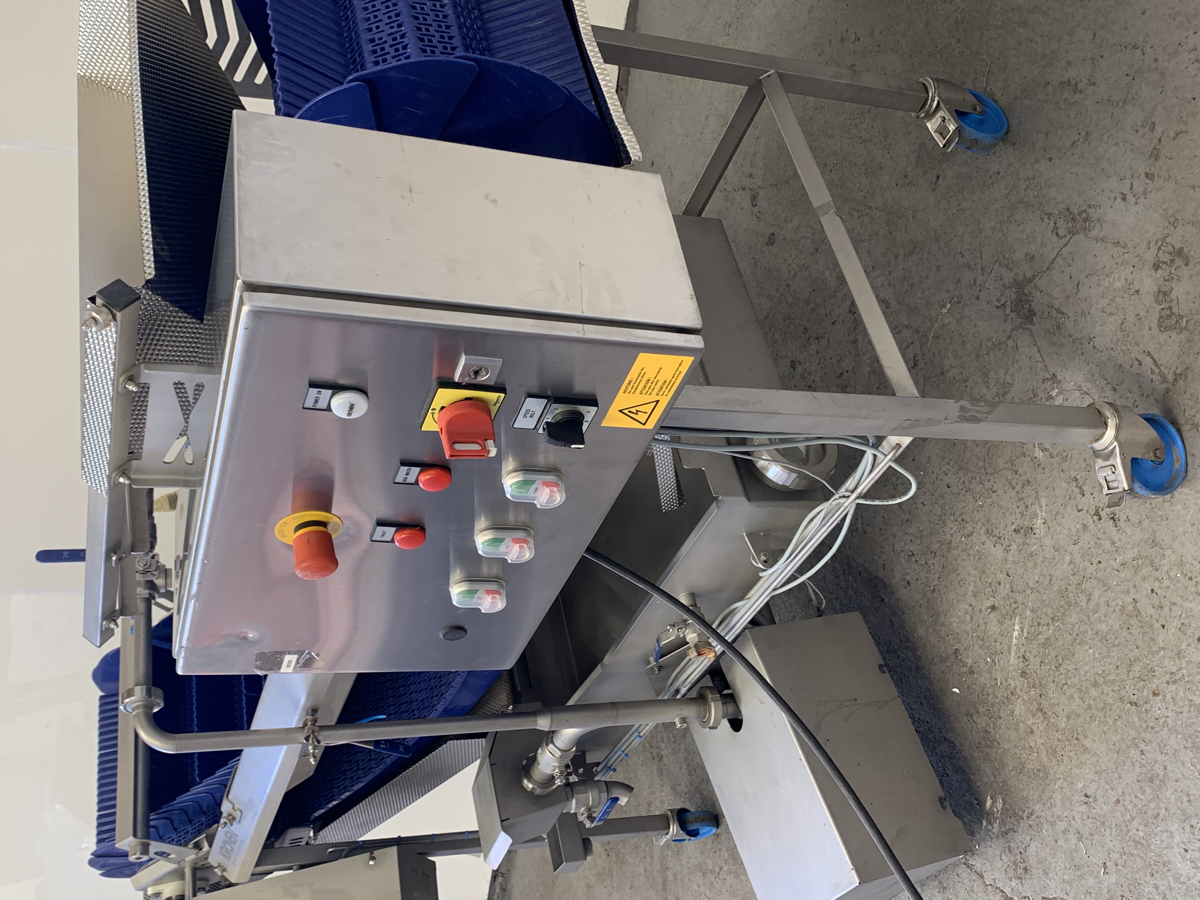 Used Used Kronen Washing Conveyor