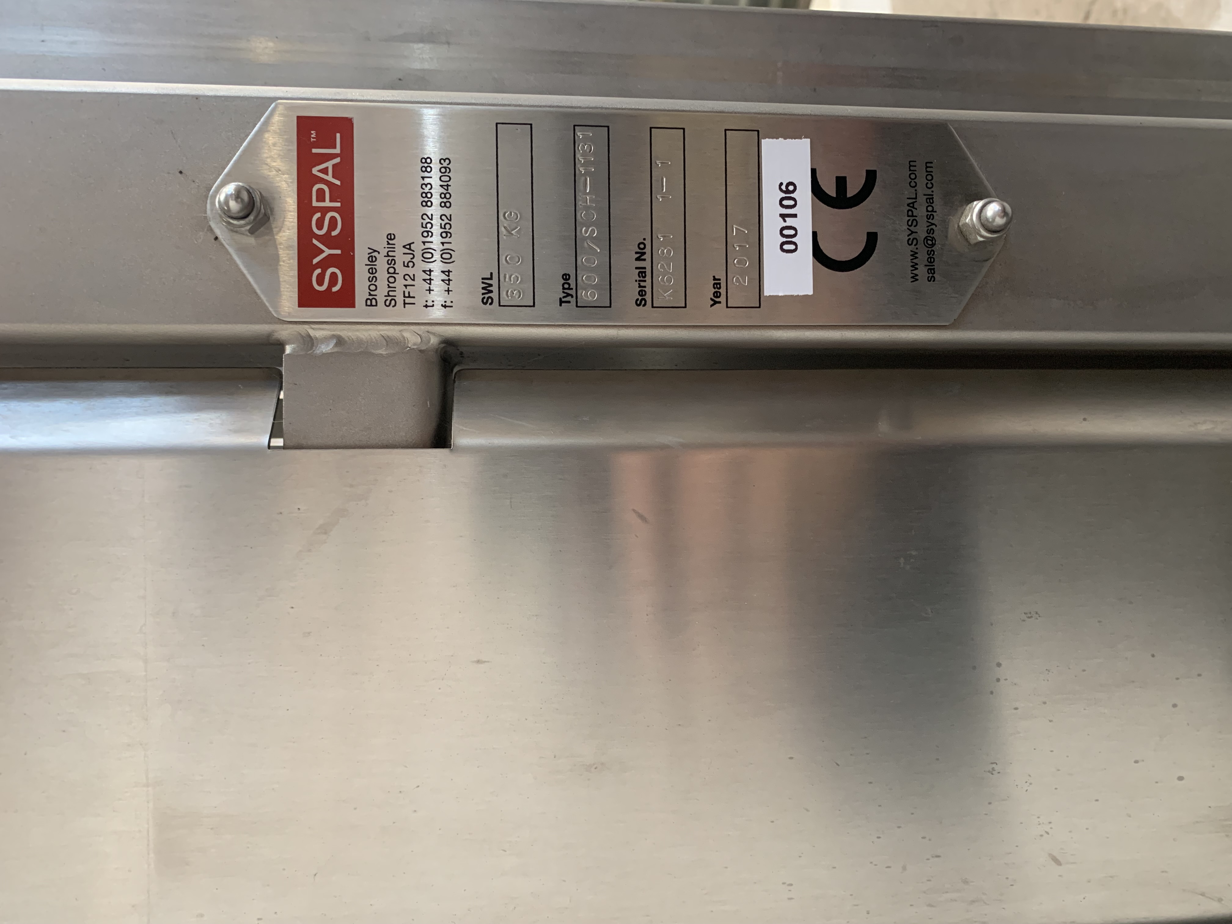 Used Unused Syspal Tote Bin Loader HR1