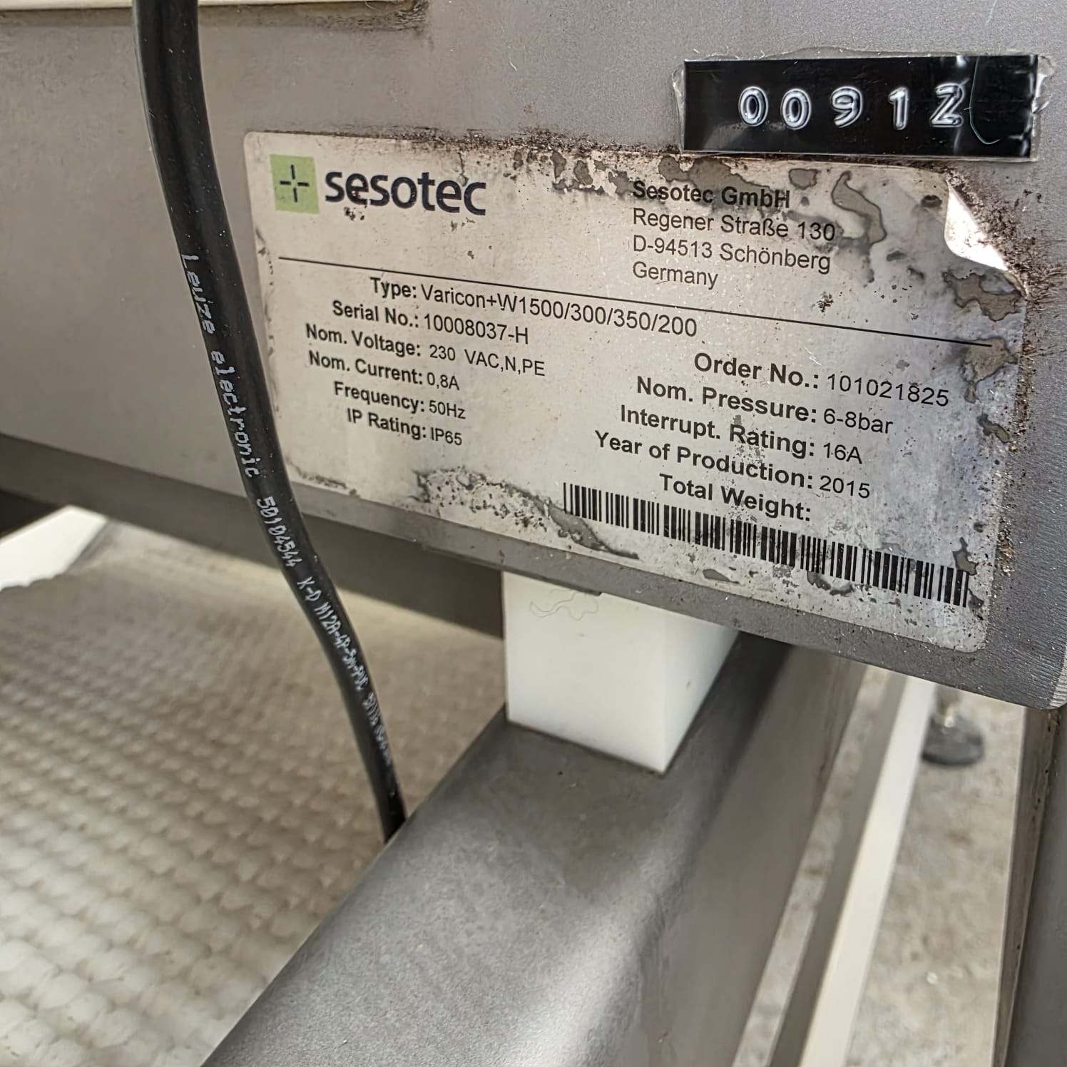 Used Sesotho Varicon Metal Detector