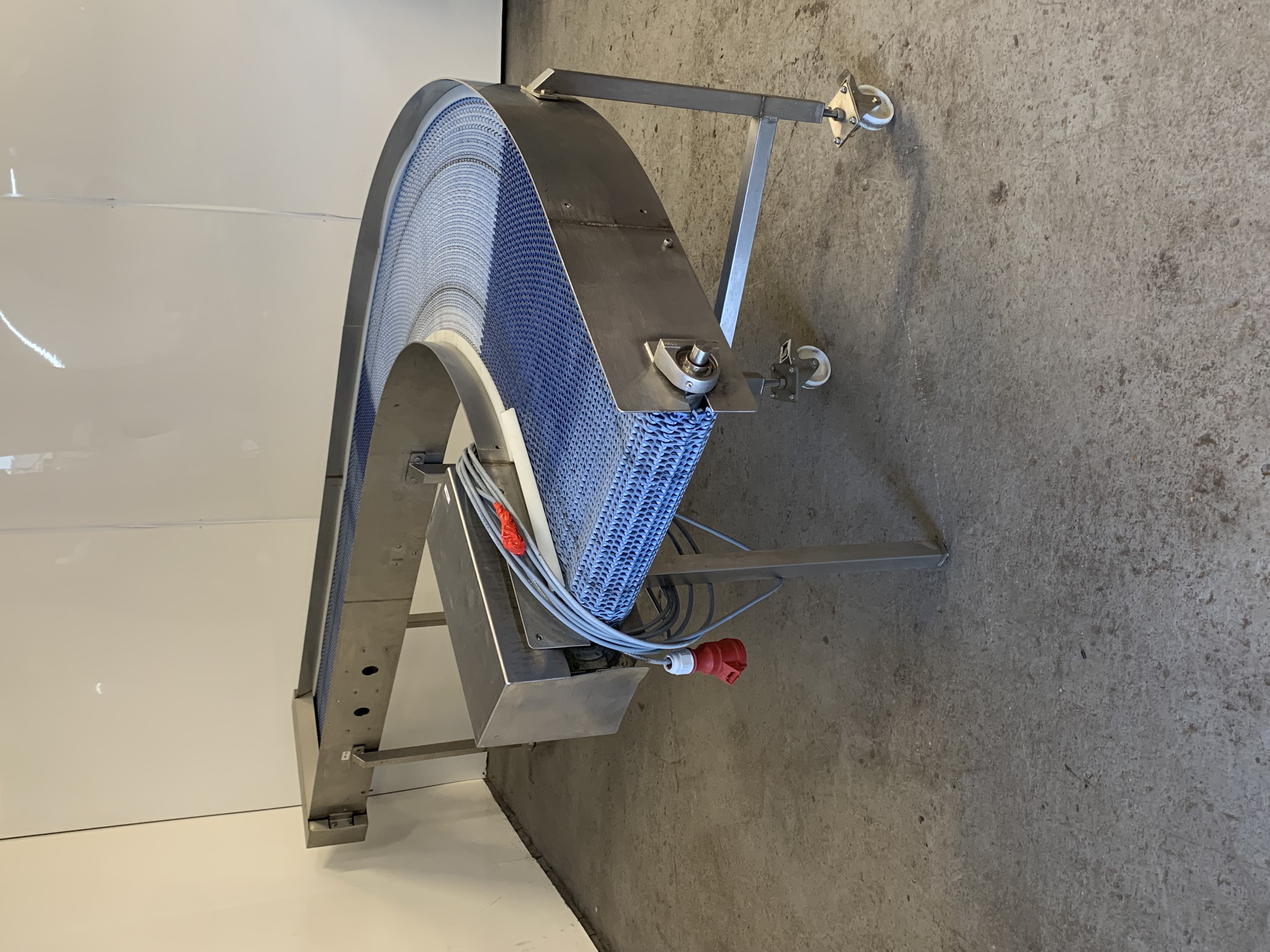 Used 90 degree Angled Conveyor