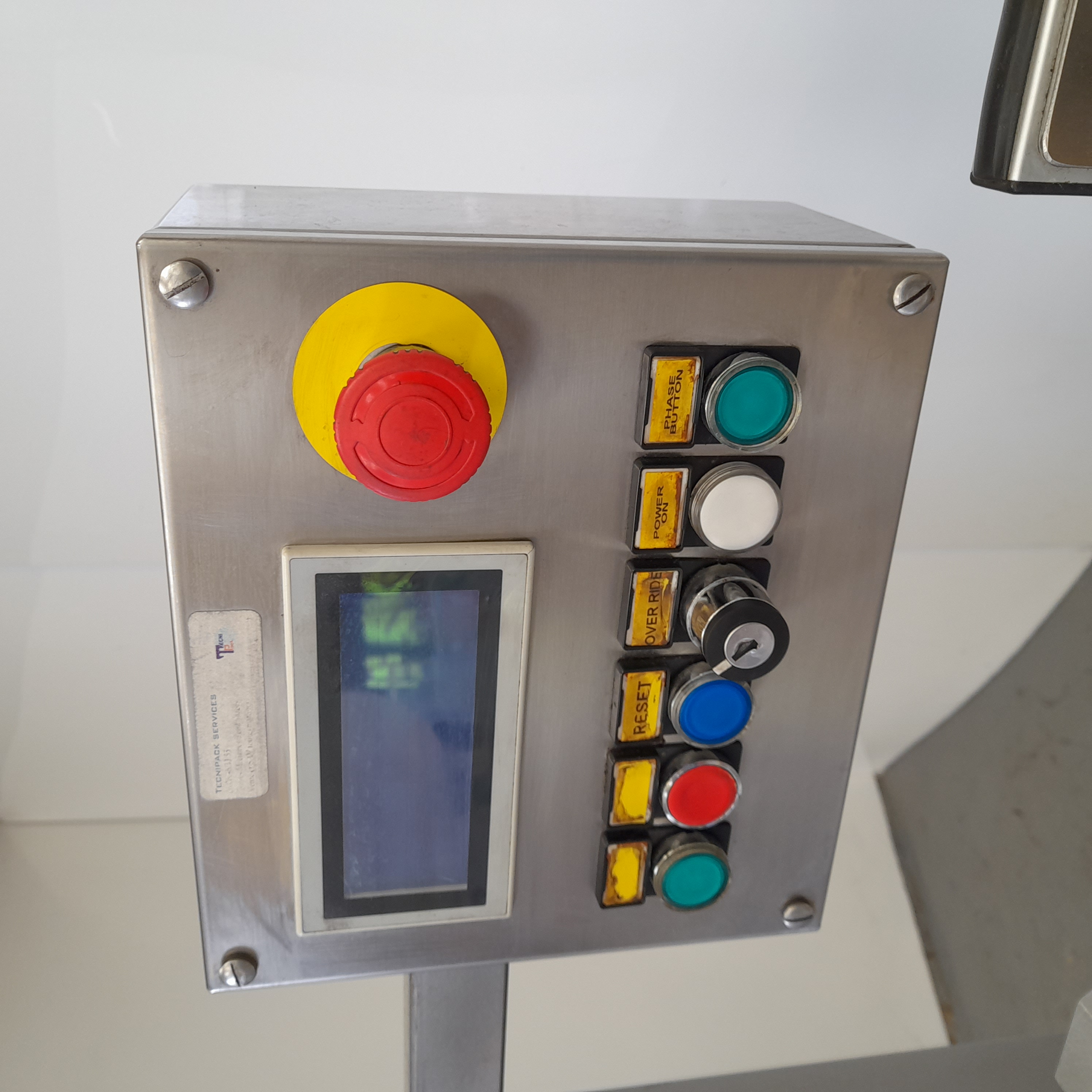 Used Delfin Flowpack with Conveyor