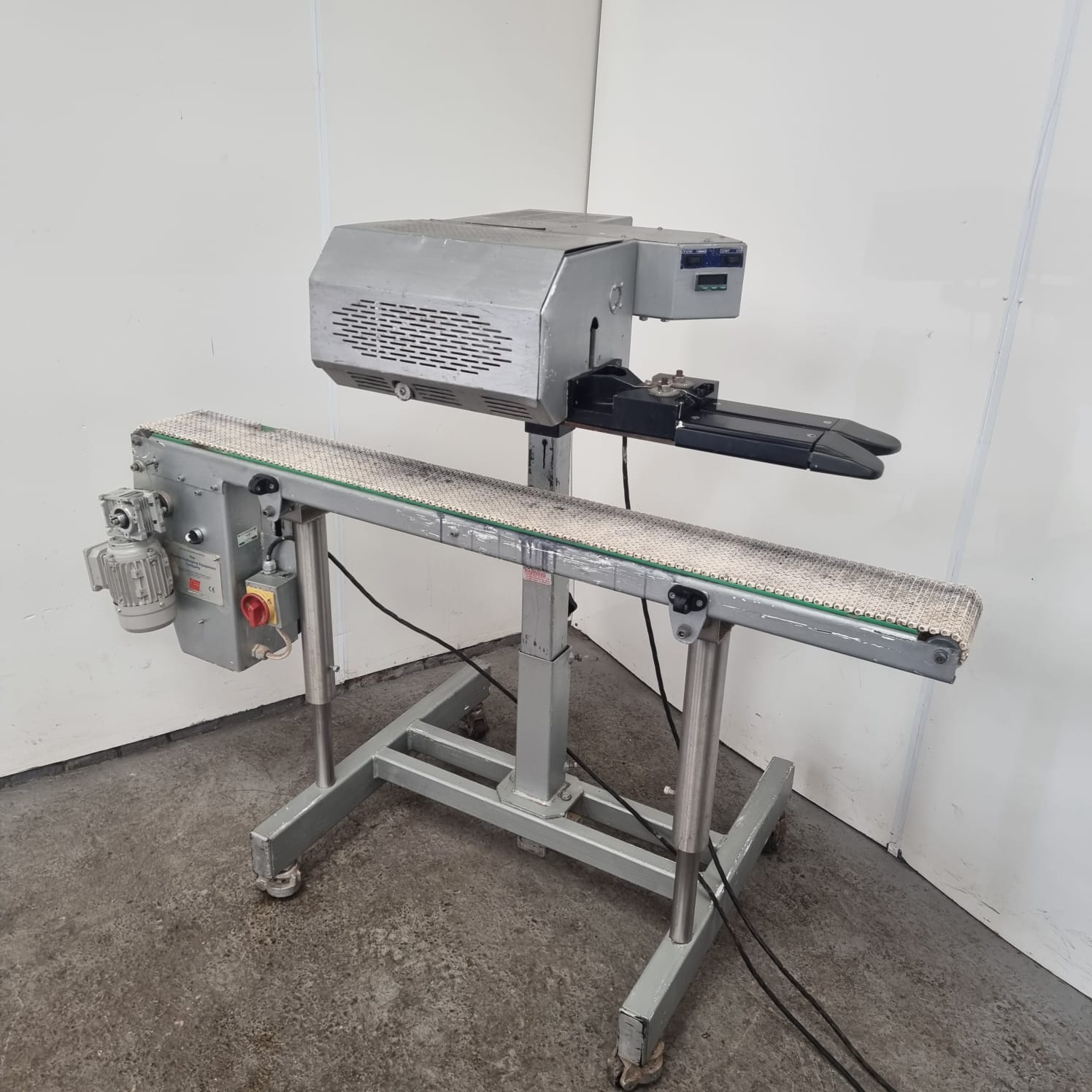 Used Saxon Bag Sealer