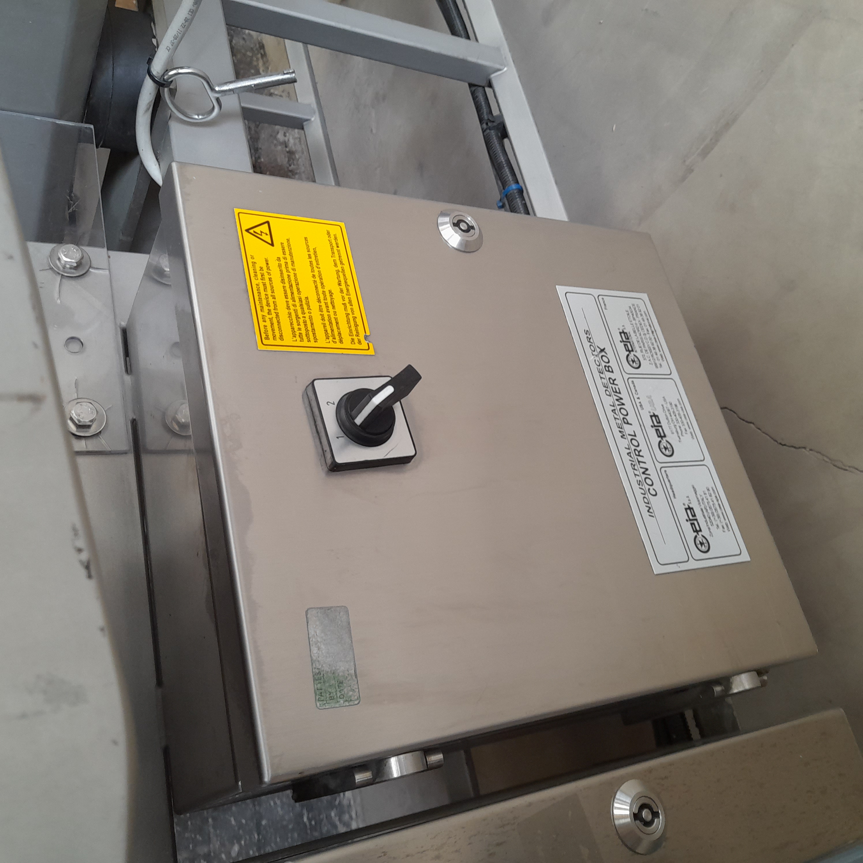 Used Ceia (THS/MN) Metal Detector