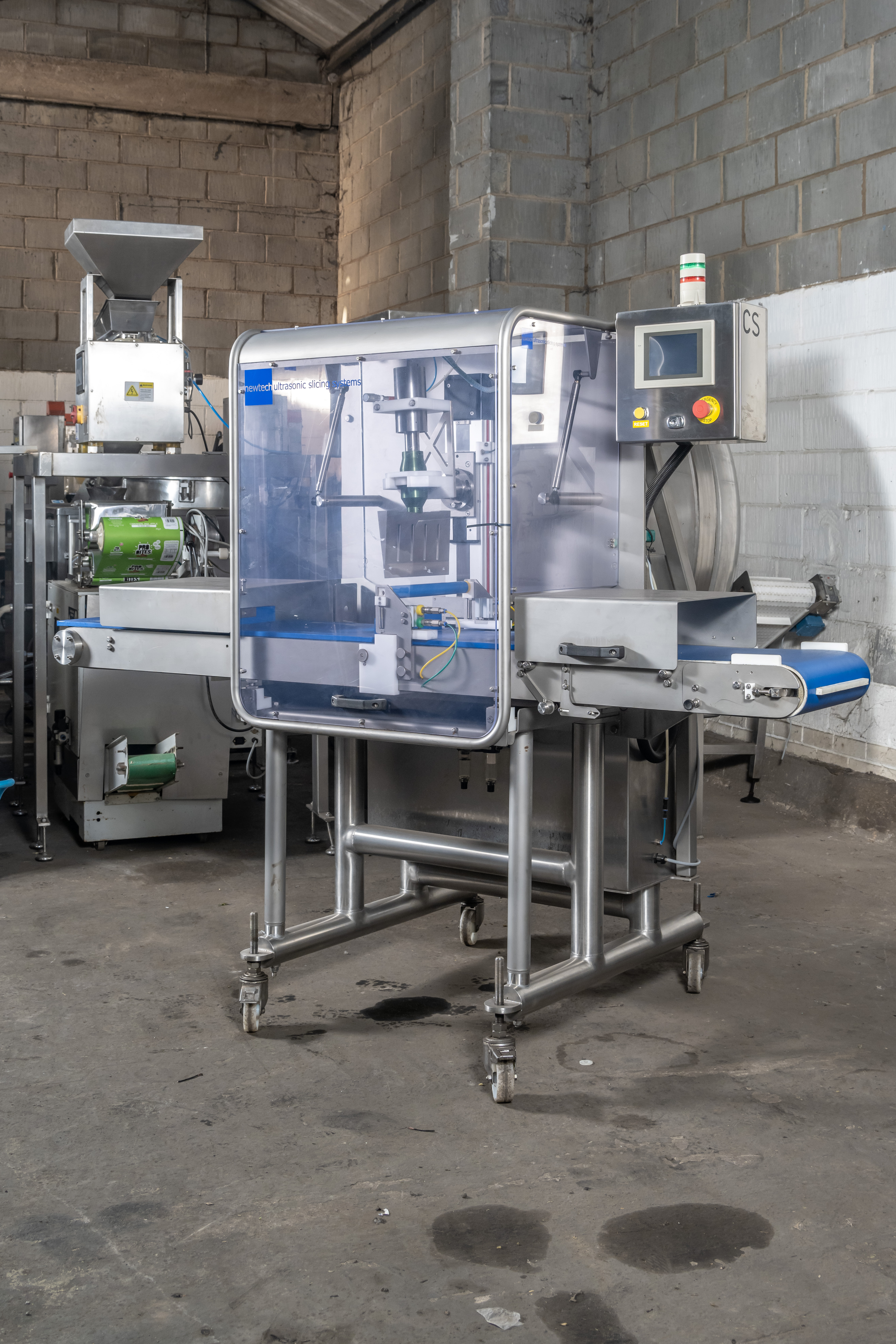 Used Used Newtech Ultrasonic Cutter