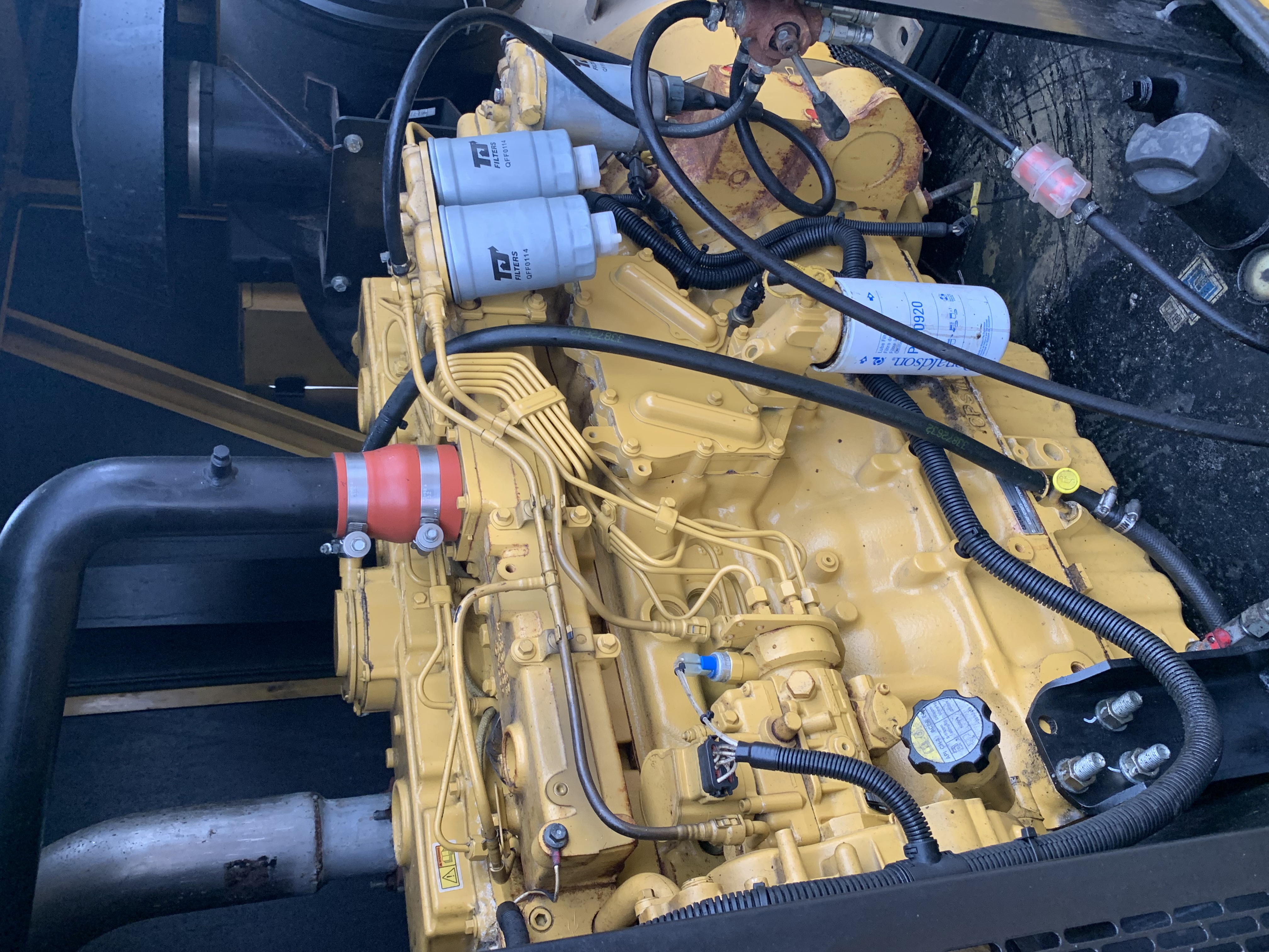 Used DE220E0 (50 Hz) Caterpillar 220 kVA Diesel Generator Set