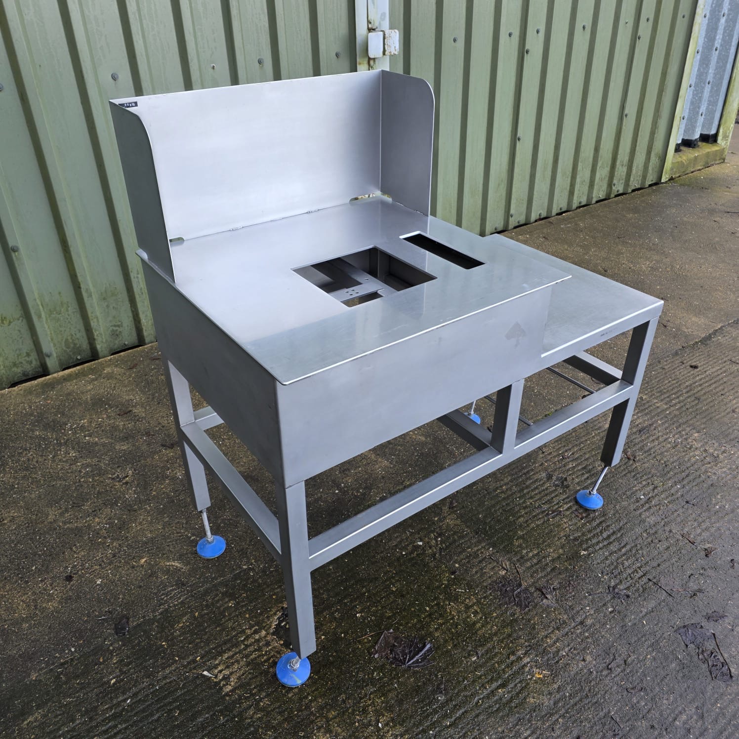 Used Weigh Table