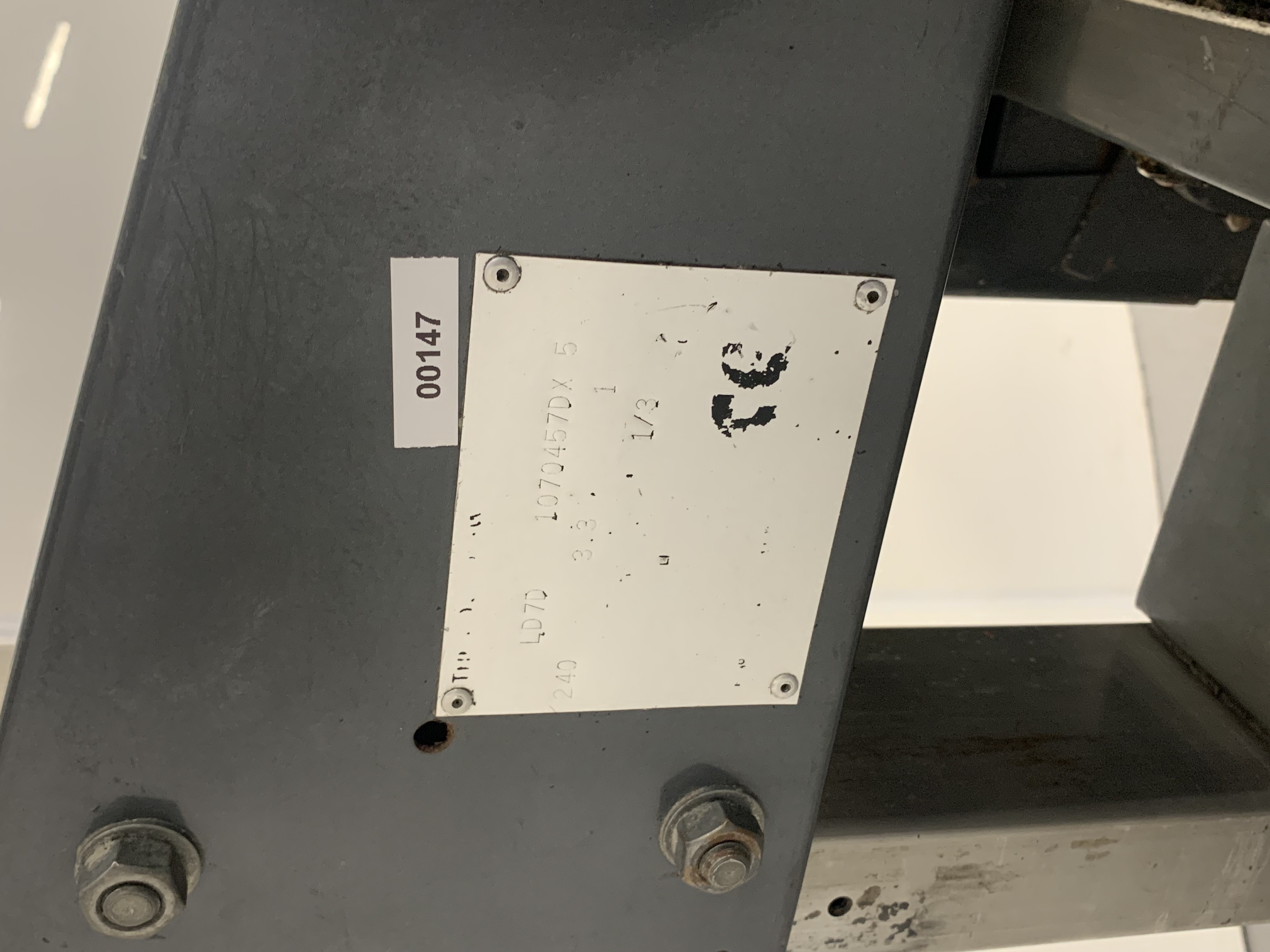 Used Used Box Tapper