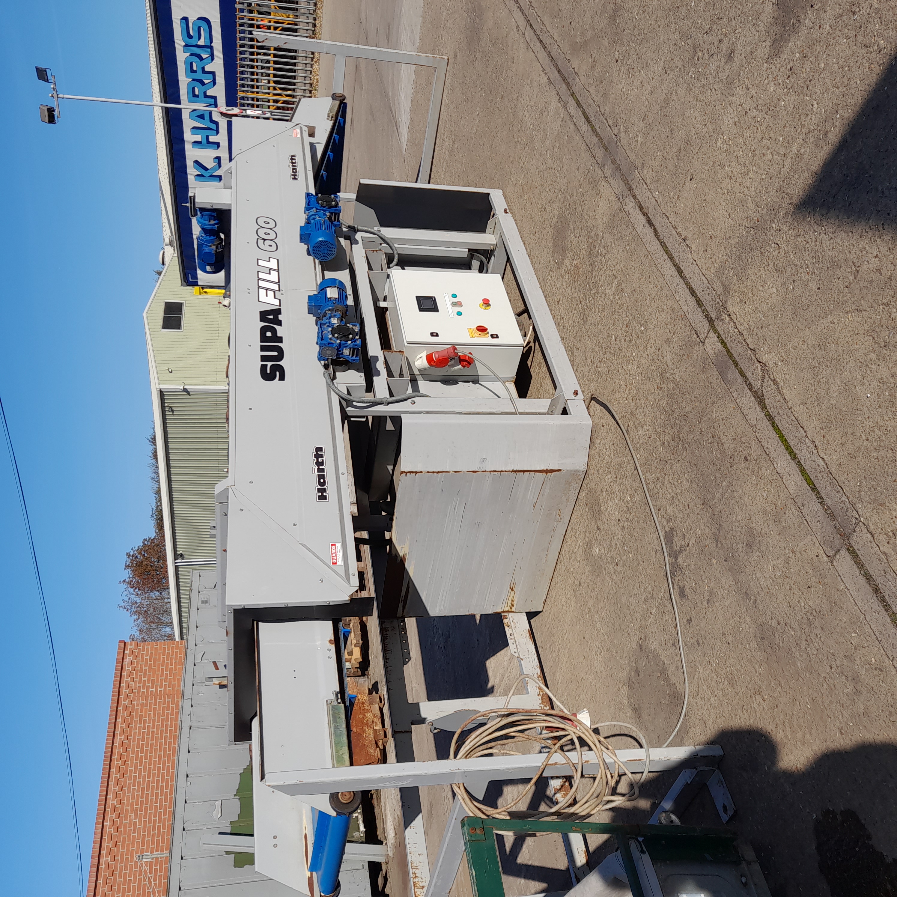 Used Supafill 600 Box Filler 