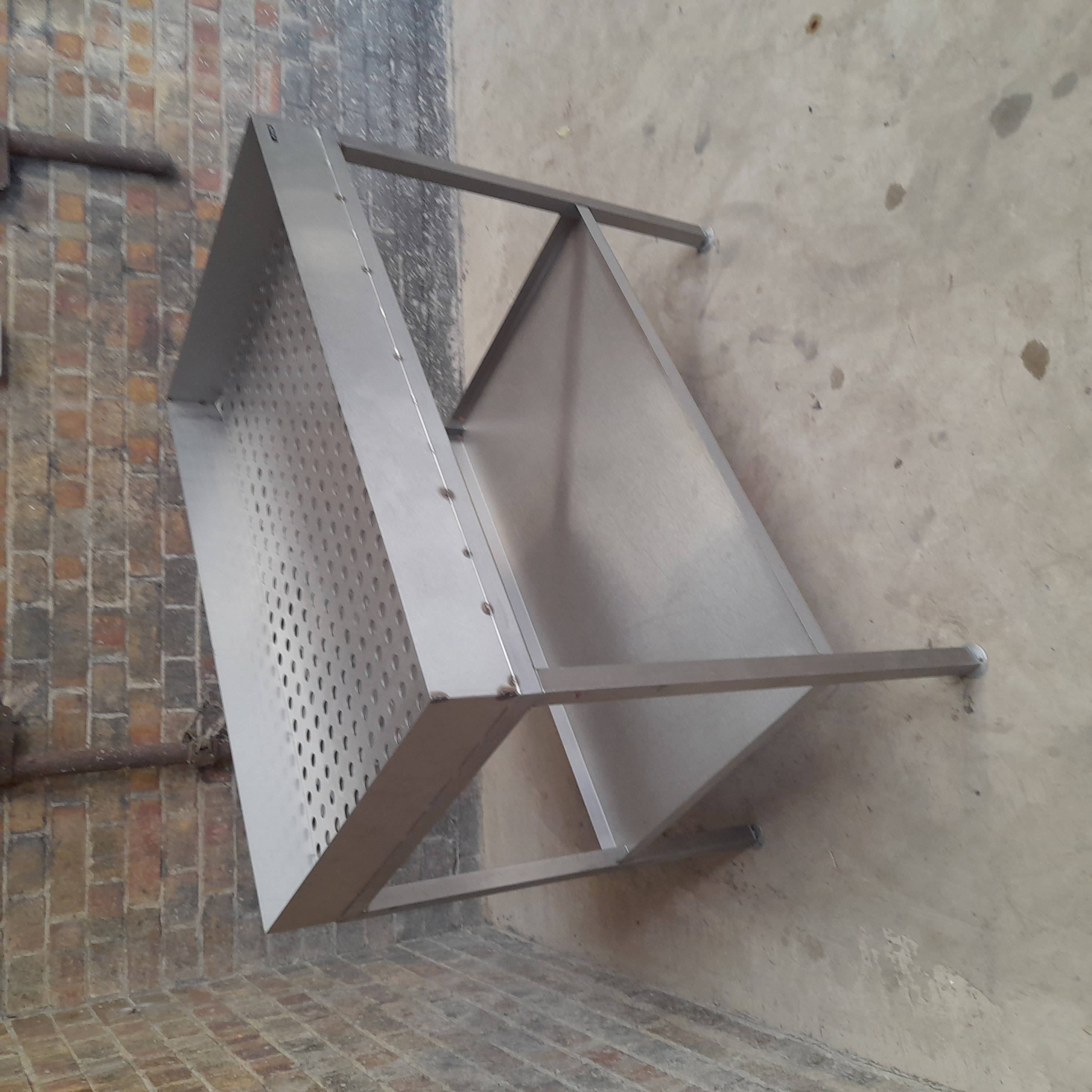 Used Stainless Steel Sieve Table