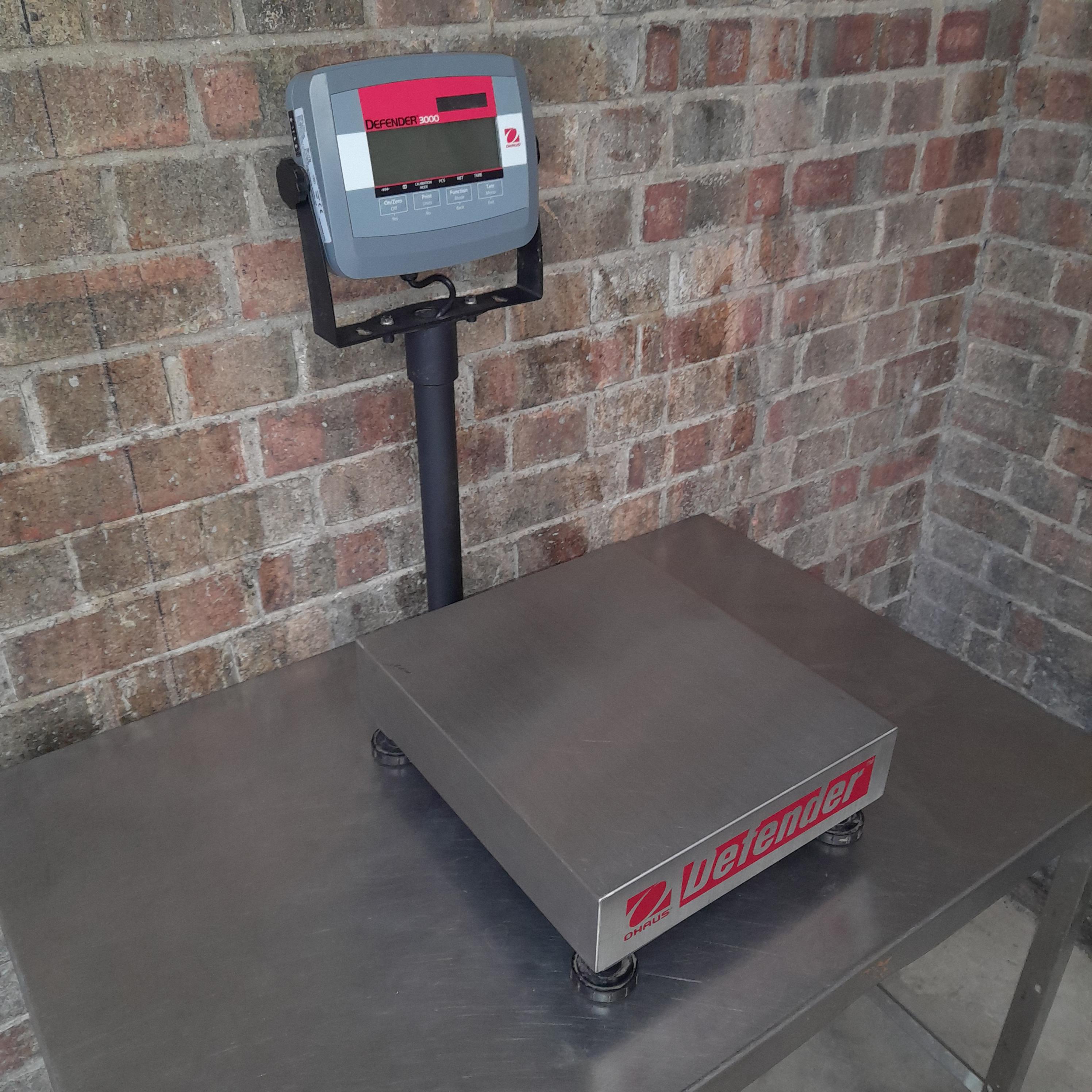 Used OHaus Defender 3000 Table Top Scales