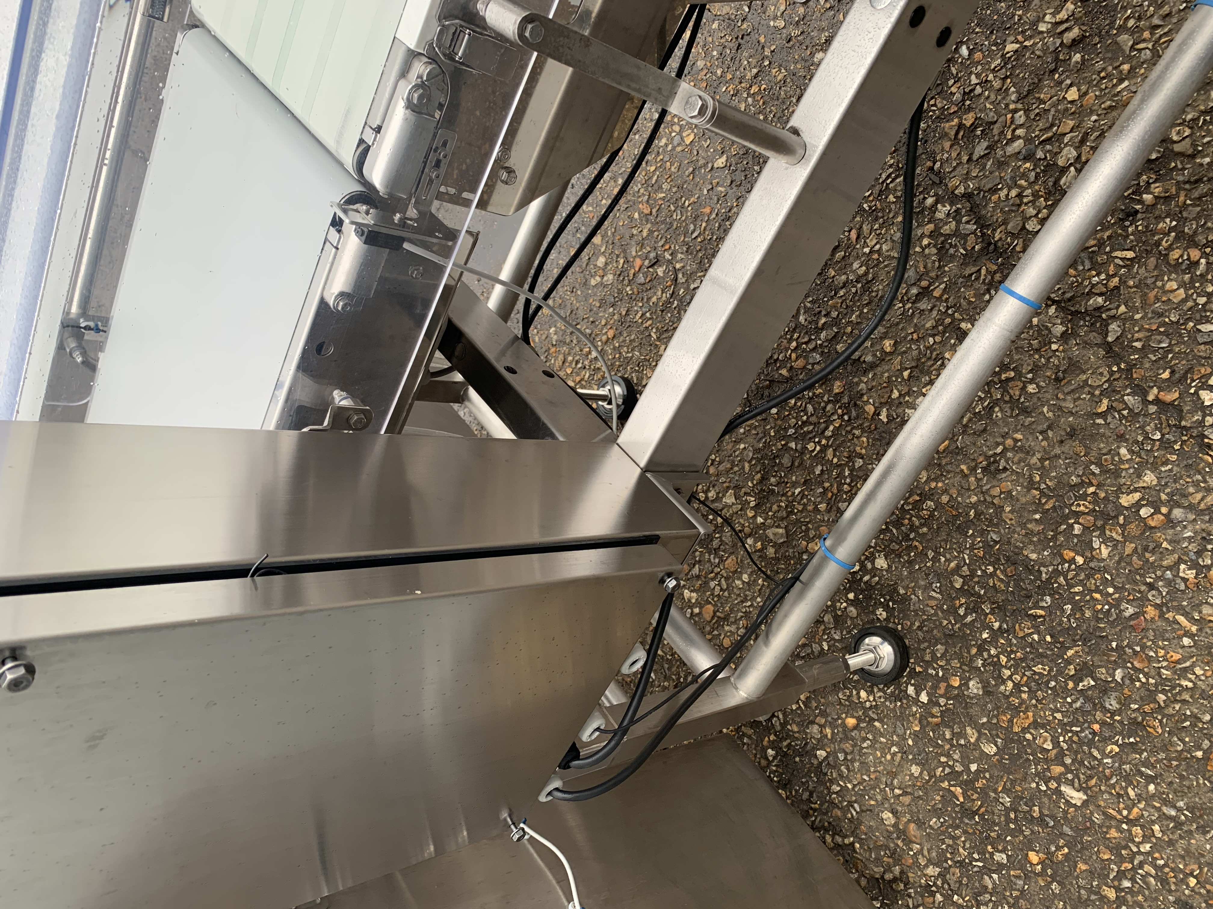 Used 2020 Amritsu Combination Metal Detector Check Weigher