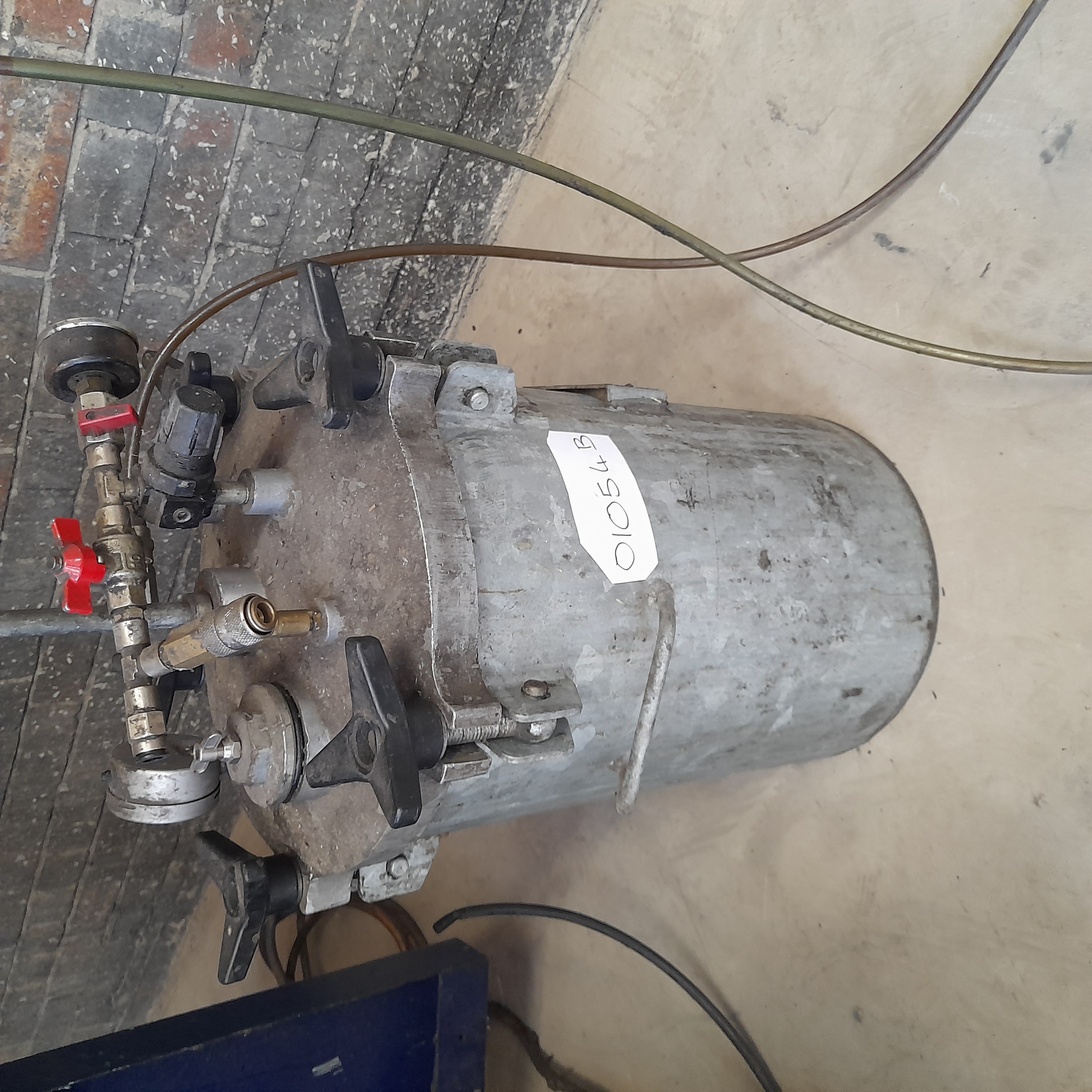 Used Purdy Labeller & Glue Pot