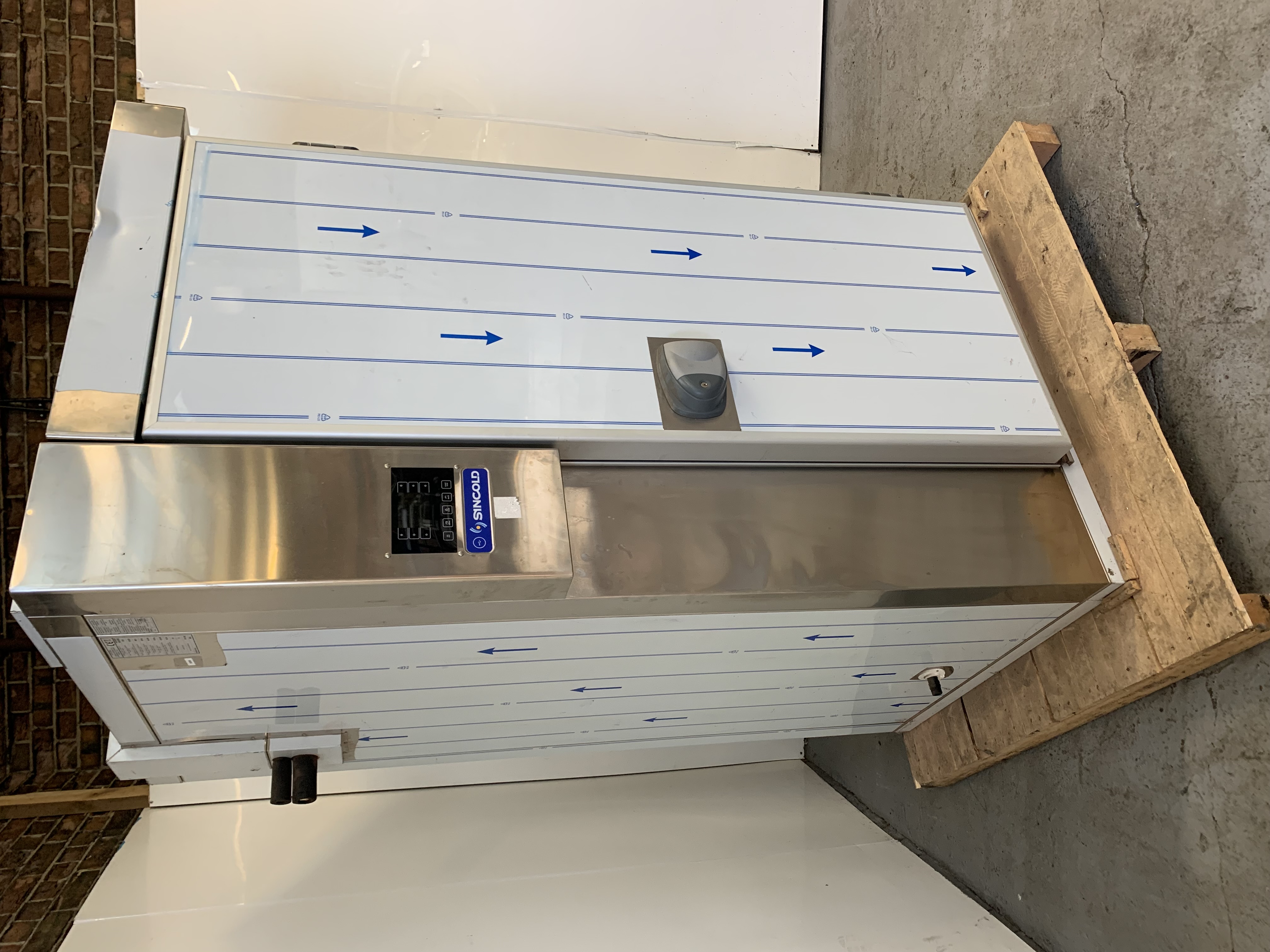 Used Used Sincold Blast Freezer