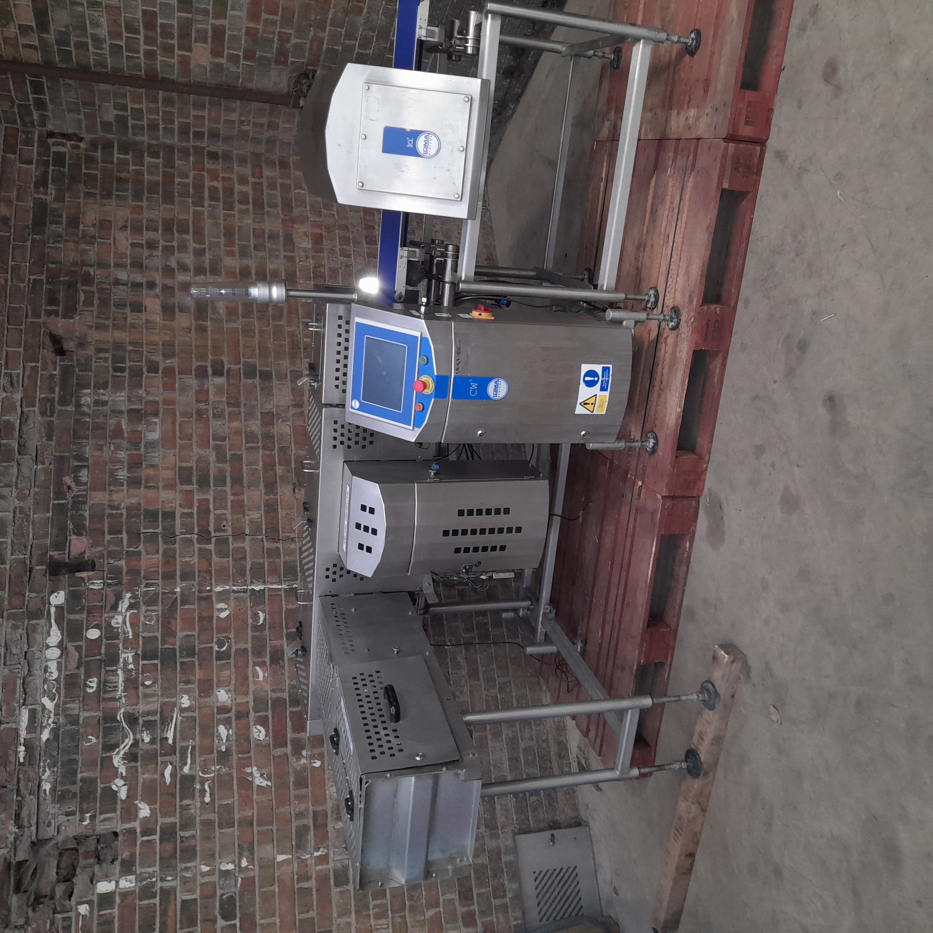 Used Loma IQ3 Metal Detector, Checkweigher & Bins