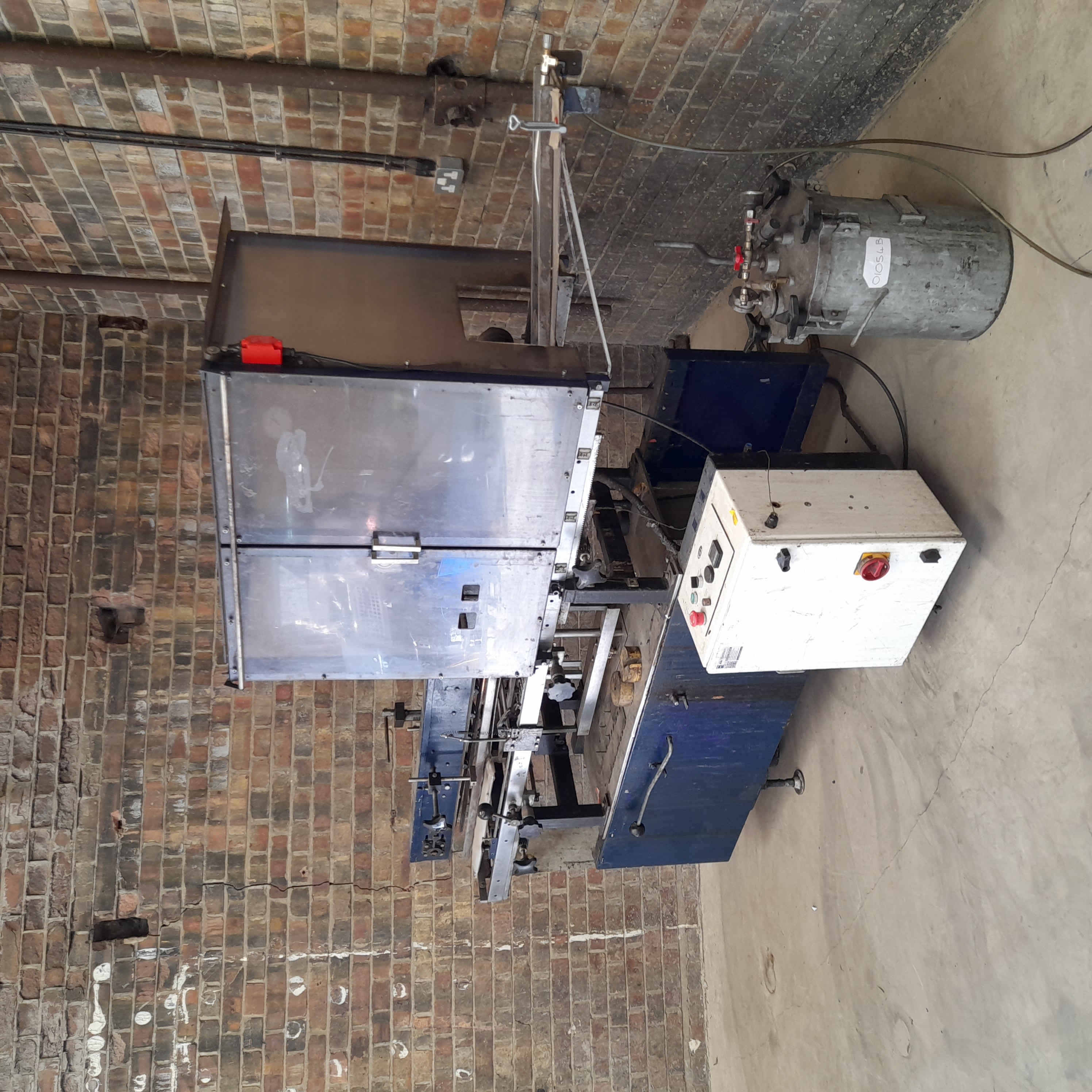 Used Purdy Labeller & Glue Pot