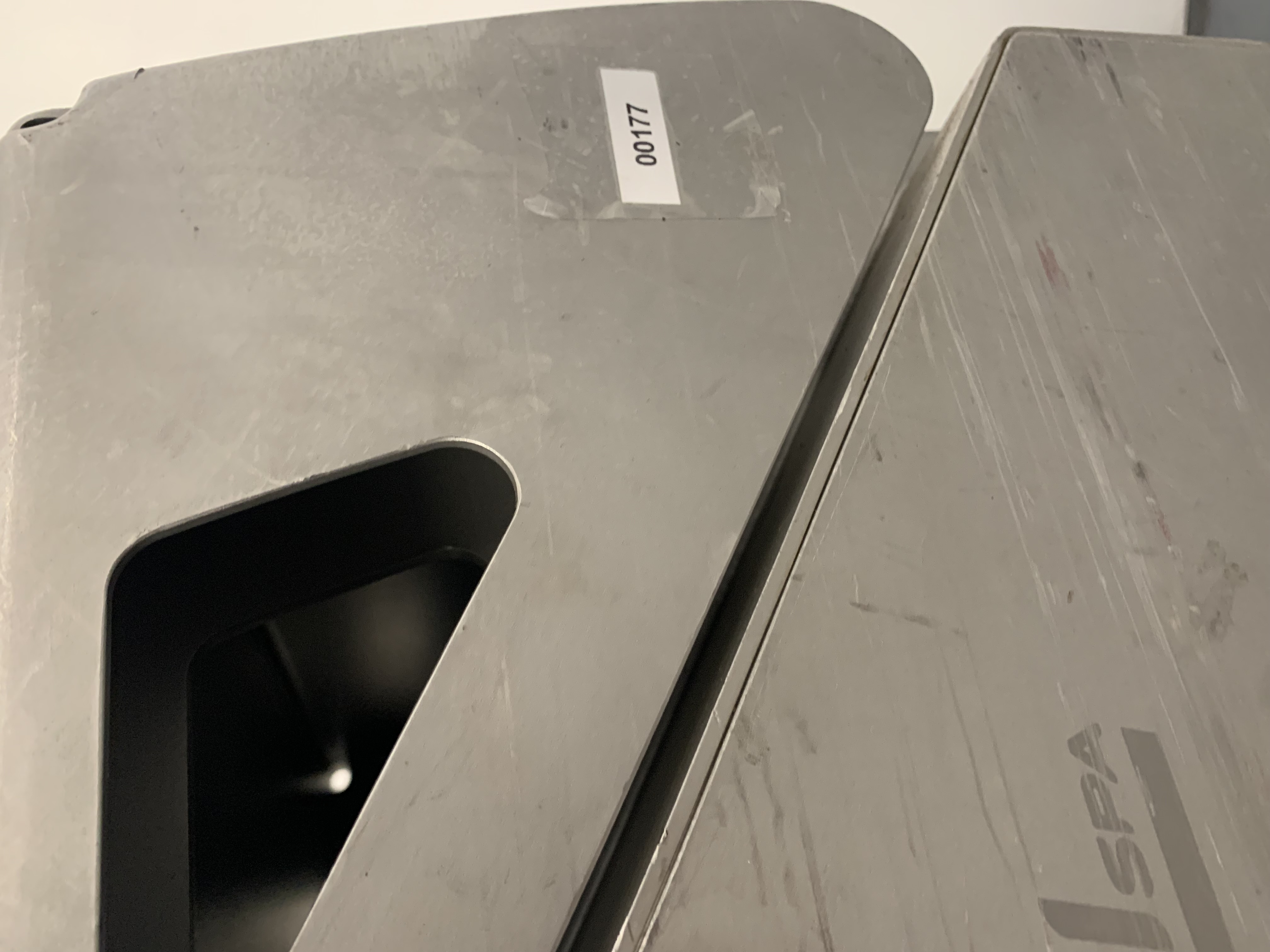 Used Used Hand Skinner RST520M/CLO