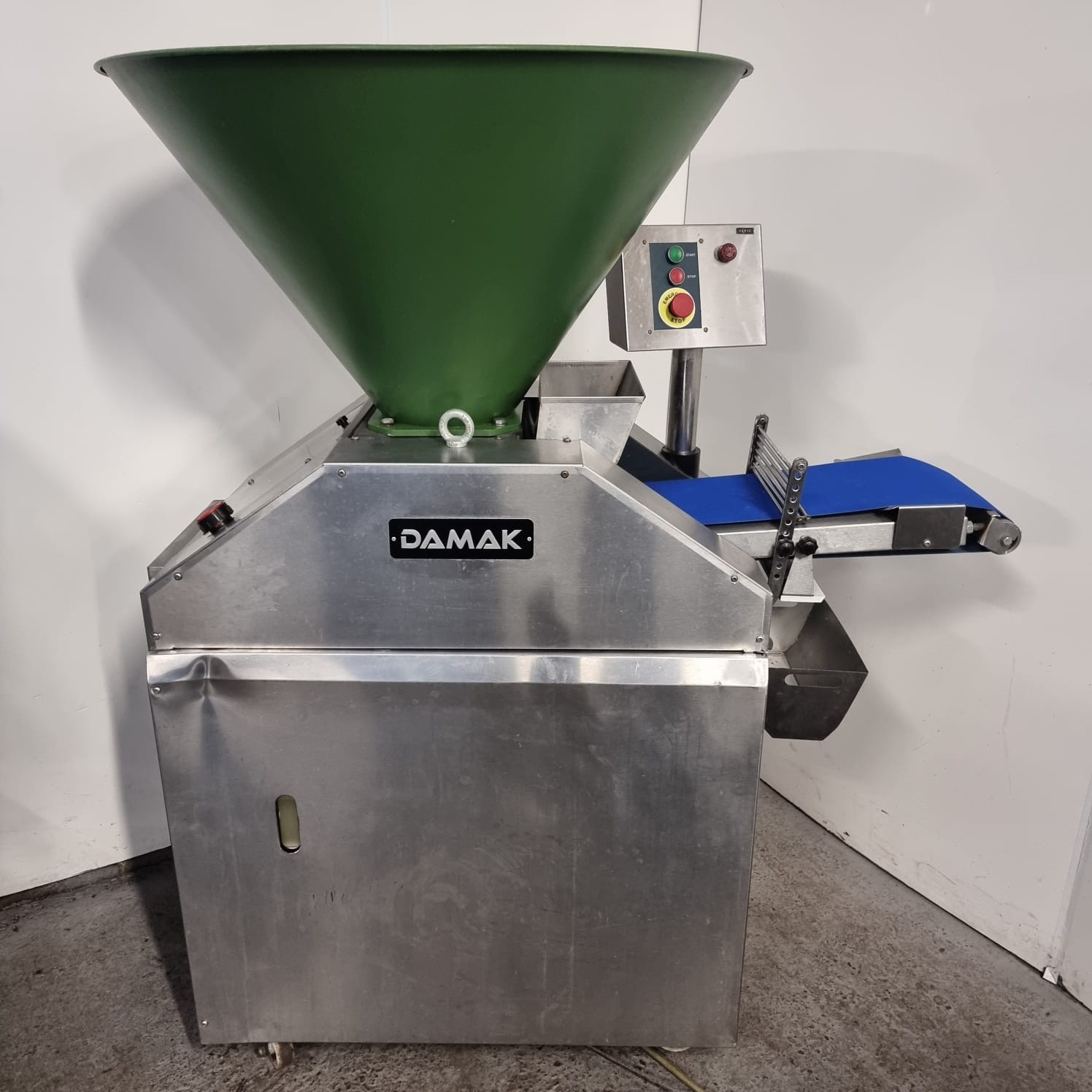 Used Damak DVD1000M